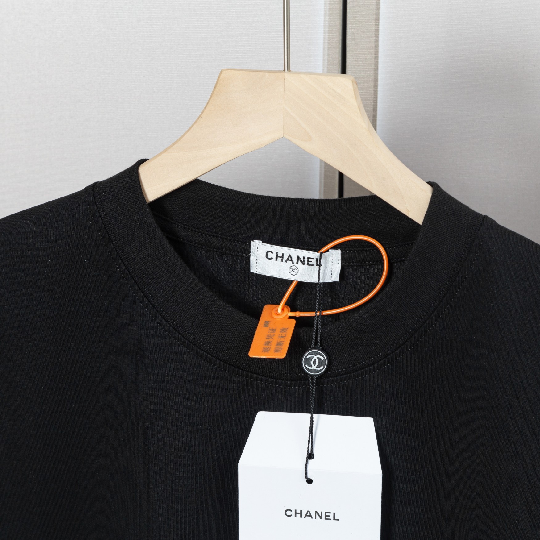 大販売 chanel レディース t シャツコピー ゆったり トップス 純綿 ロゴプリント A009 ブラック_3