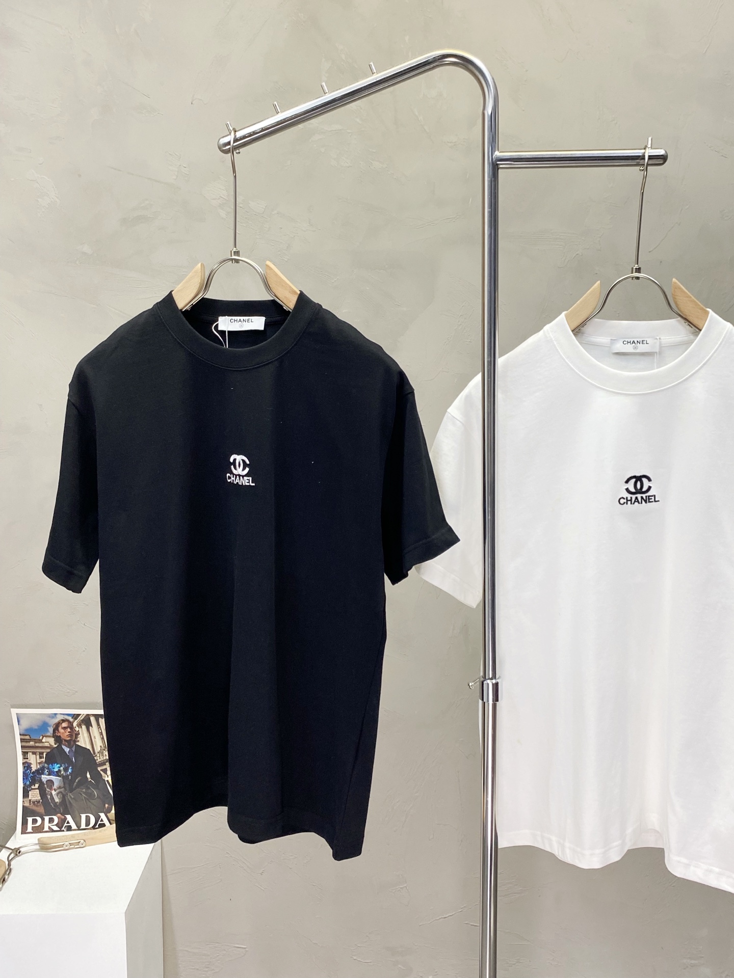 chanel ヴィンテージ t シャツ偽物 ゆったり トップス 純綿 カジュアル メンズ 2色可選_2