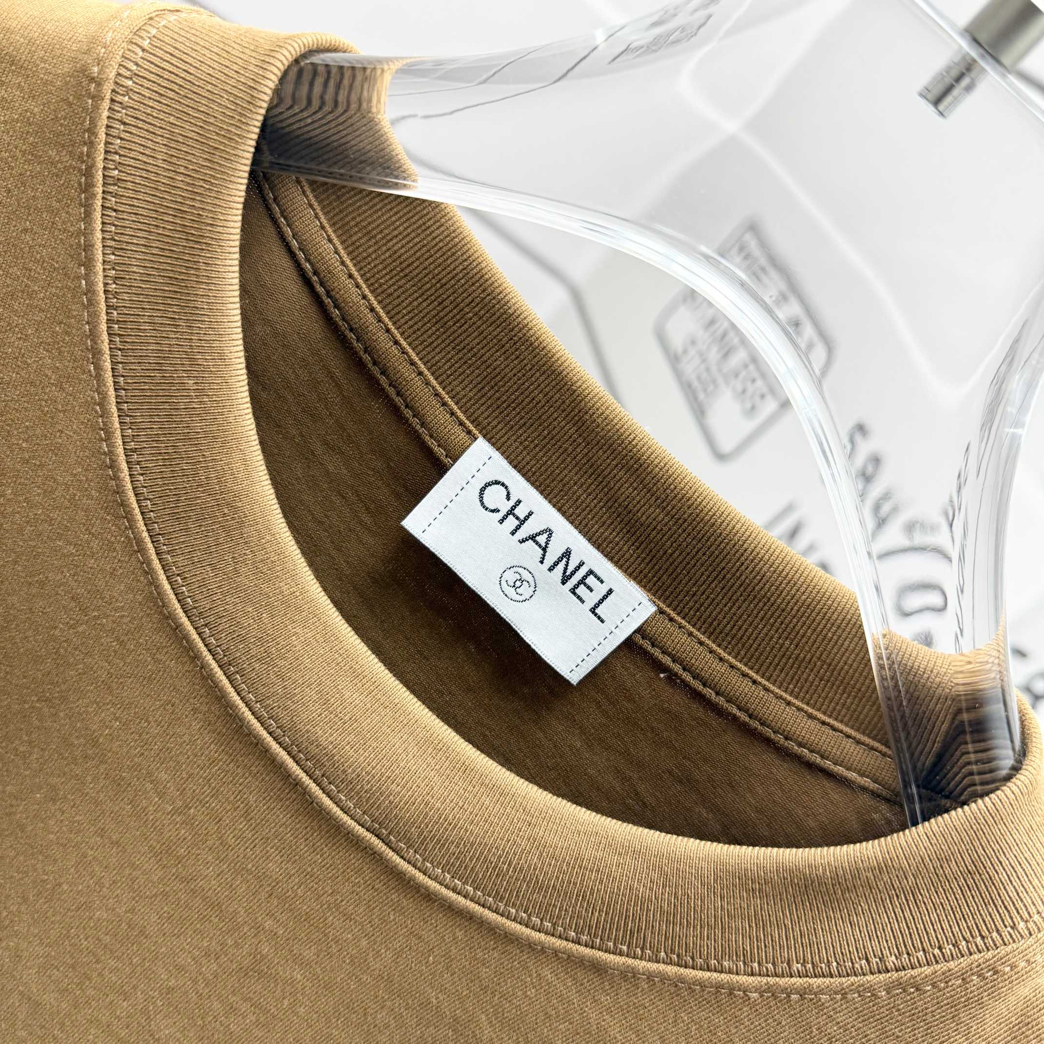 chanel 風 t シャツ偽物 ゆったり トップス 純綿 半袖 カジュアル ブラウン_4
