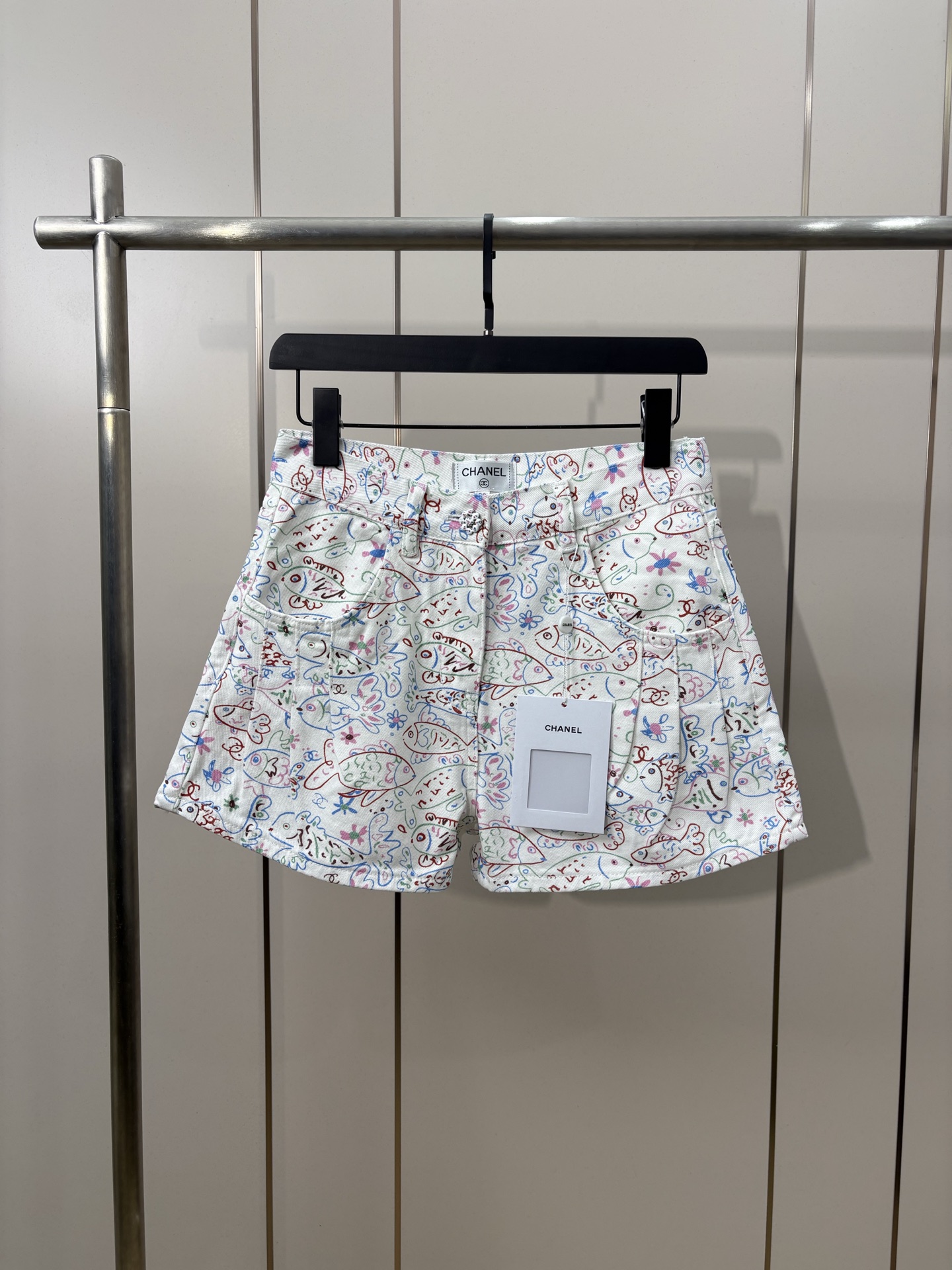 シャネルパンツＮ級品ショットパンツ ズボン デニム プリント ホワイト_1