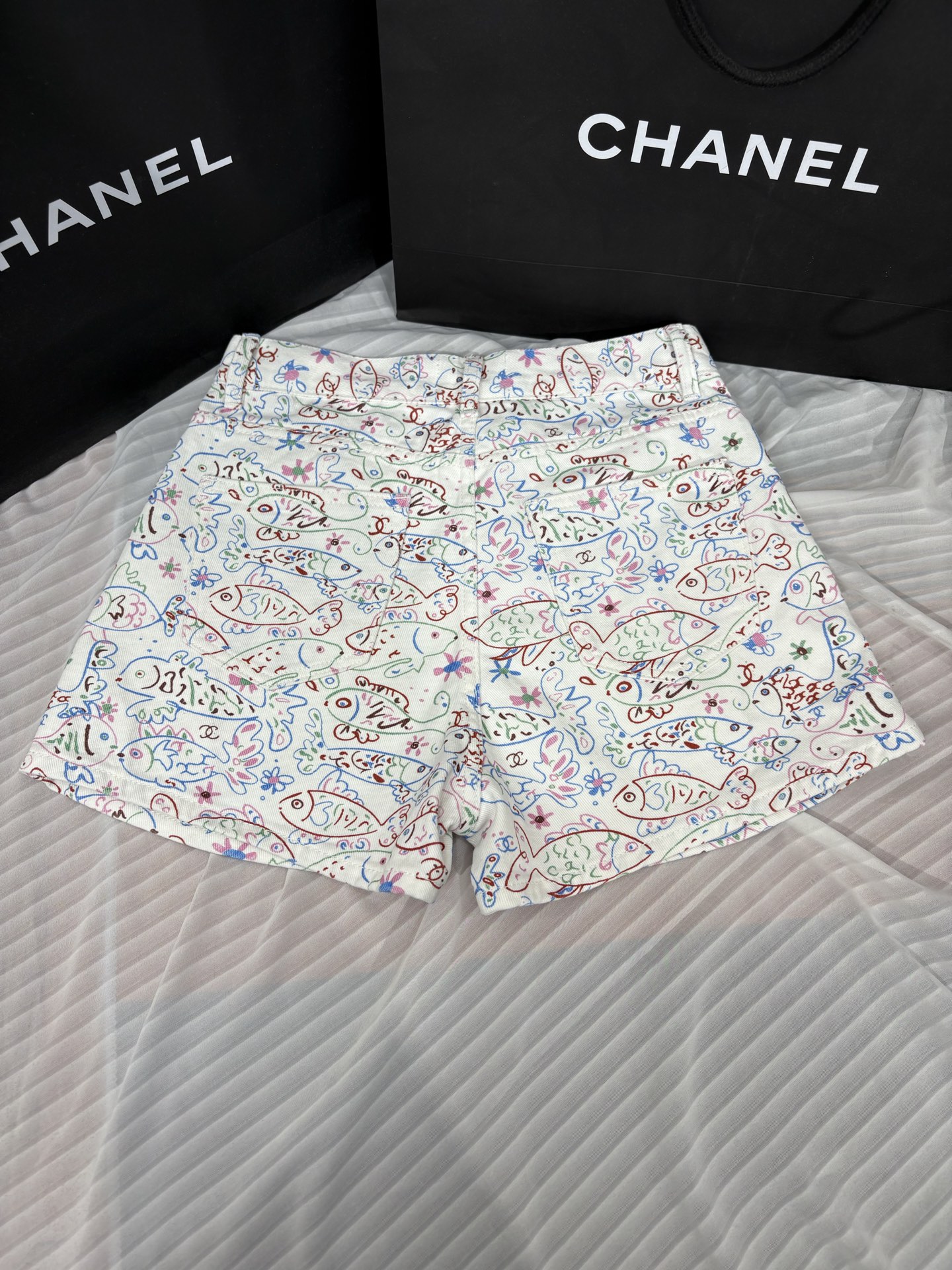 シャネルパンツＮ級品ショットパンツ ズボン デニム プリント ホワイト_4