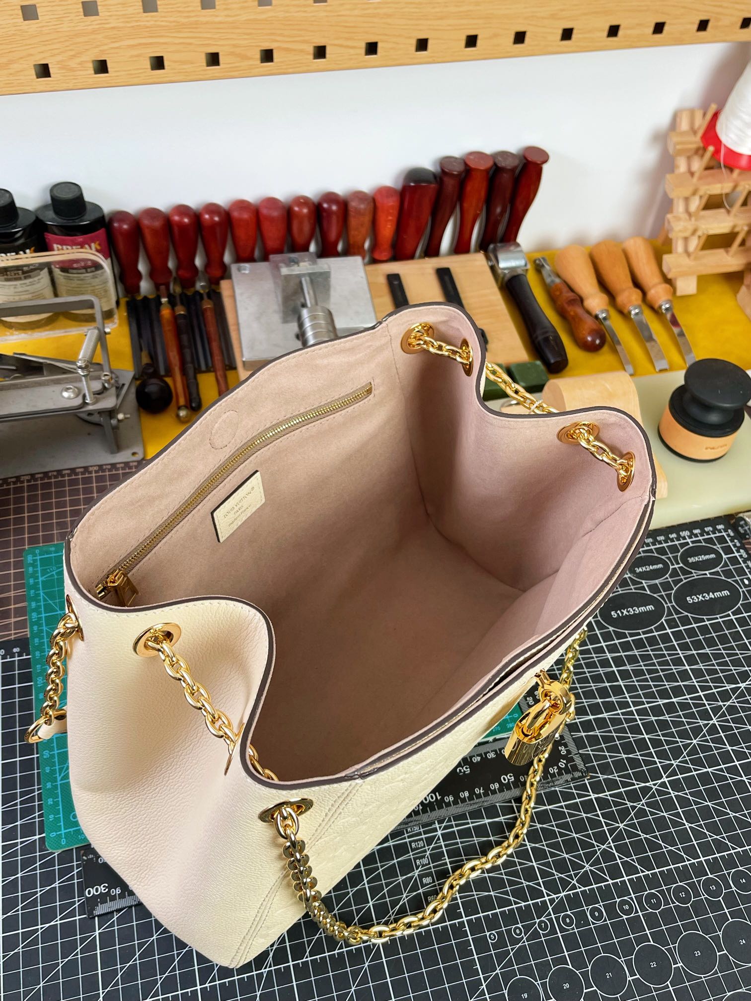 LV お洒落！ヴィトン バッグ イメージスーパーコピー ハンドバッグ 本革 レザー M14659 ホワイト_7