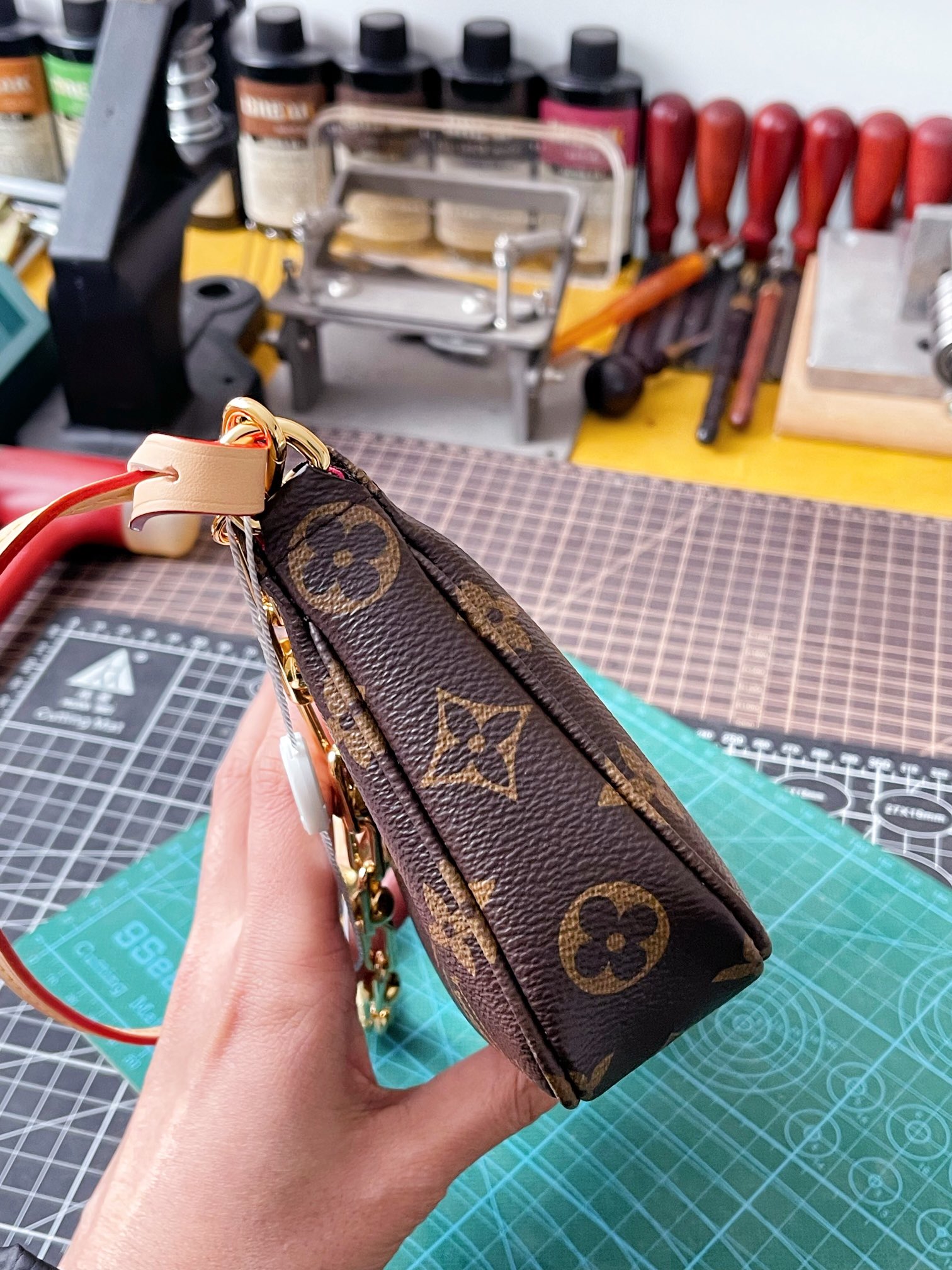 LV お手頃価格でヴィトンバックインバック偽物 ハンドバッグ 本革 レザー M13440 ブラウン_4