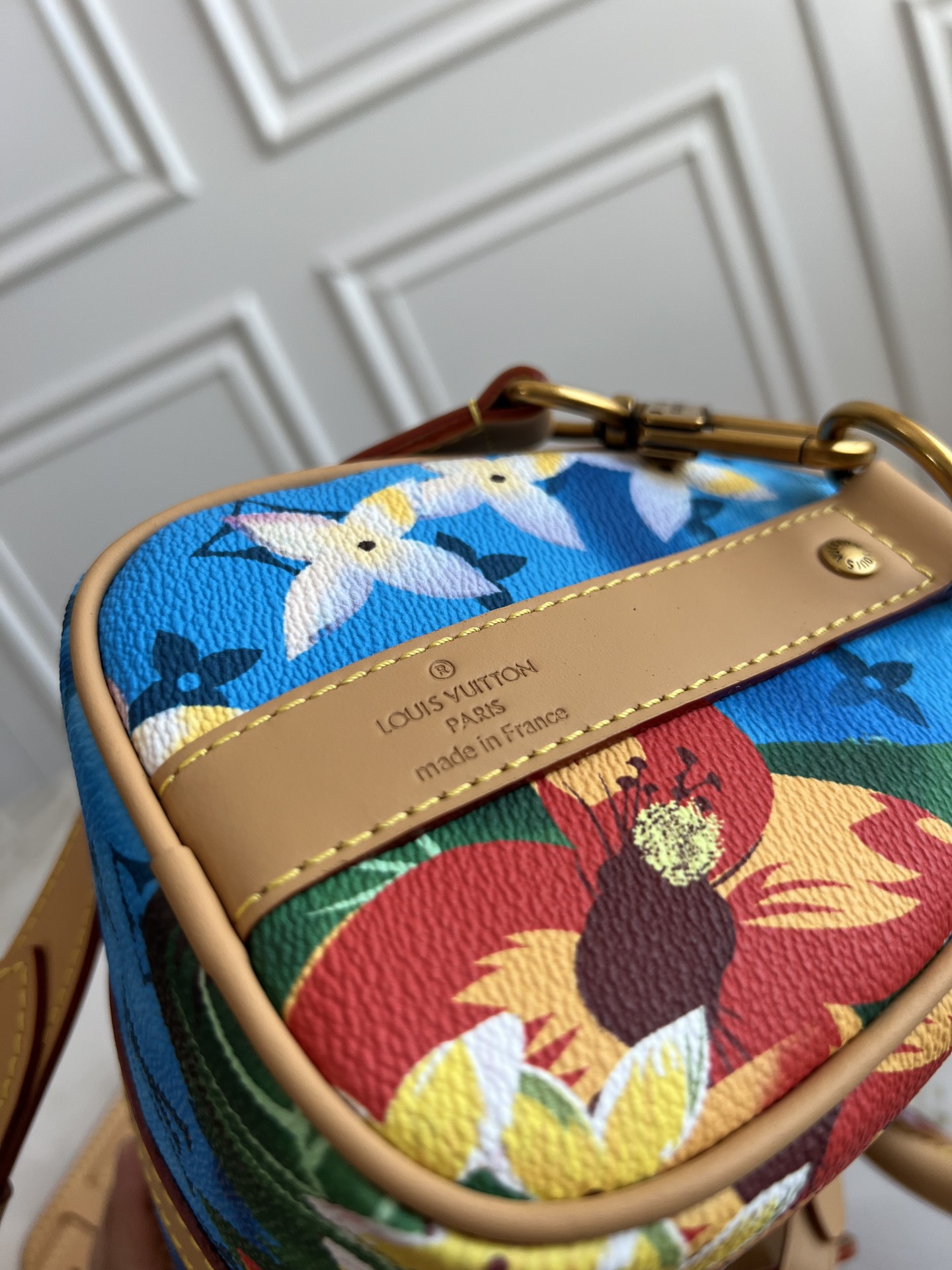 LV ルイヴィトンバッグ 買取スーパーコピー ハンドバッグ 本革  斜め掛け カラフル 芸術 ブルー_5