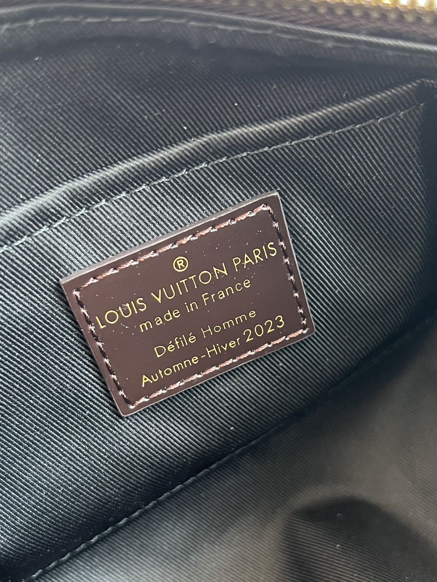 LV ルイヴィトンバッグ カビ取りコピー ハンドバッグ 本革  斜め掛け カラフル 芸術感 ブラック_9