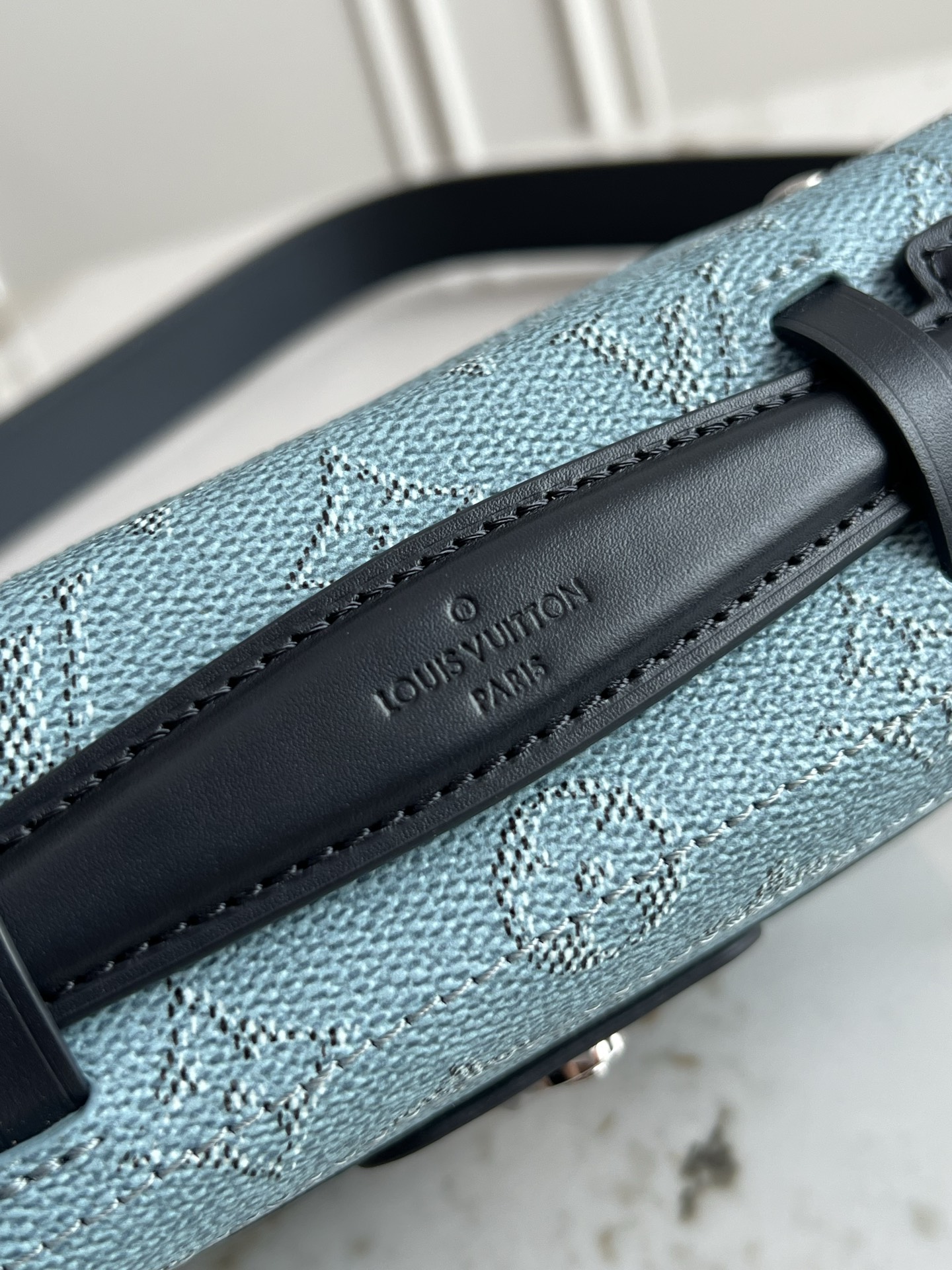 LV ルイヴィトンカバン黒コピー 本革  斜め掛けバッグ 柔らかい ブルー_6