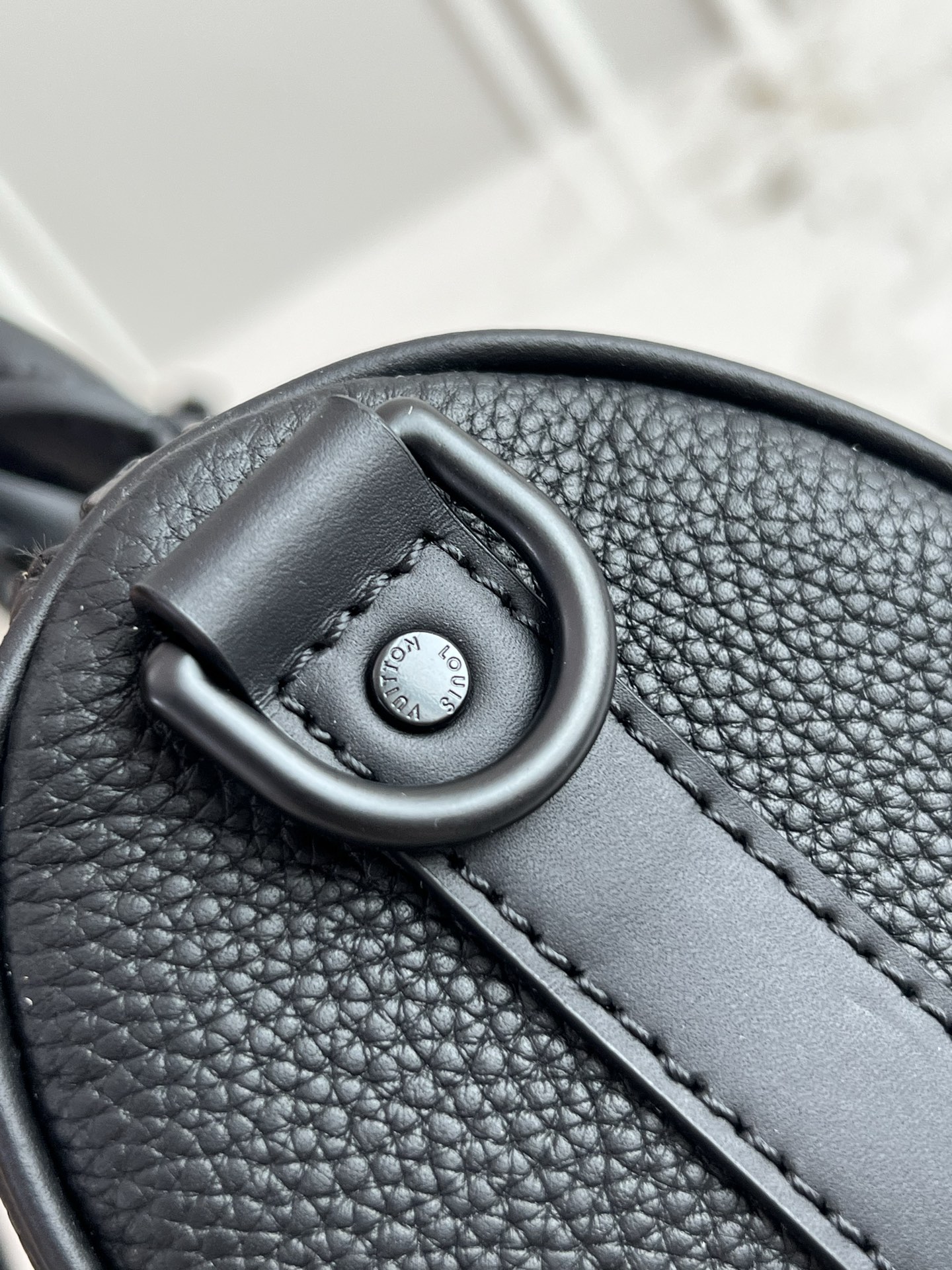 LV ヴィトン バッグ 綺麗にする偽物 本革 旅行 ハンドバッグ 柔らかい ブラック_6
