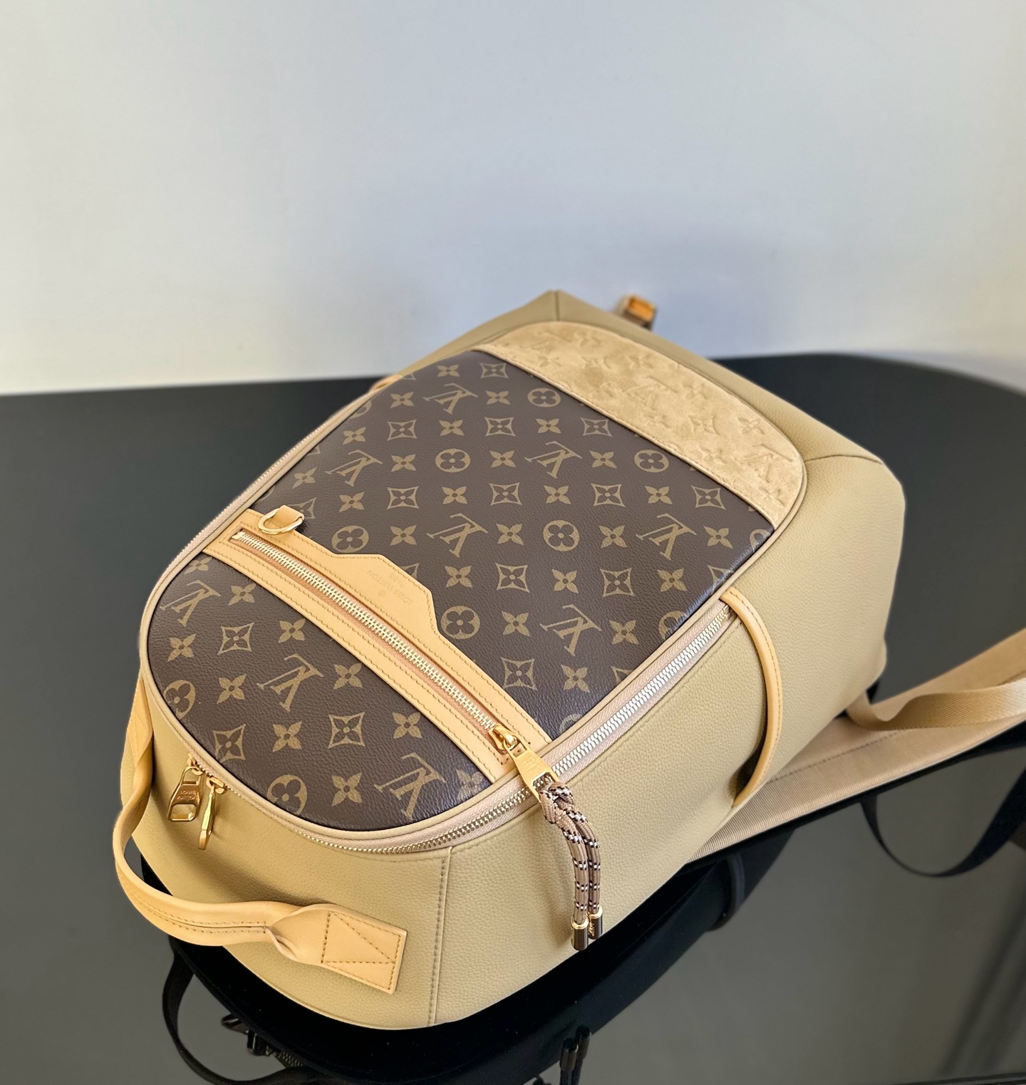 LV ヴィトン バッグ クロスボディＮ級品 レザー 優雅レディ バックバッグ 柔軟 ブラウン_6