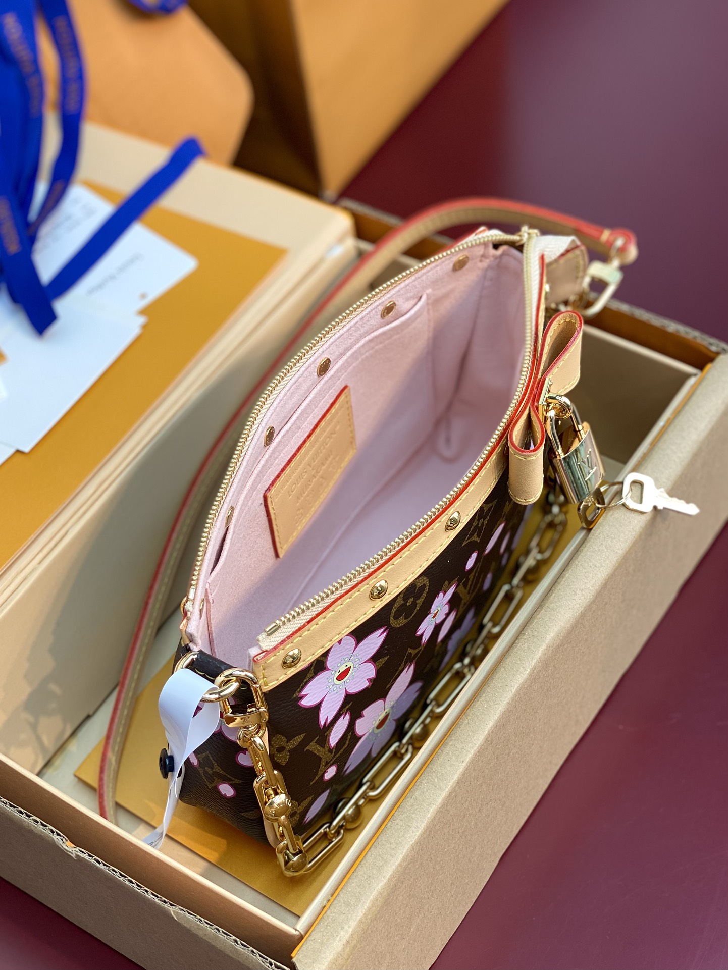 ルイヴィトン バッグ 洗濯コピー M13668 優雅レディ 桜プリント 斜め掛けバッグ ブラウン_8