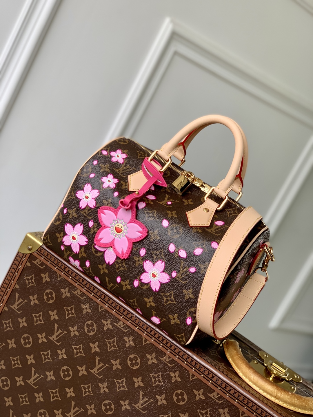 美しい ヴィトン バッグ 筒型コピー M14174 ハンドバッグ 桜プリント 斜め掛け ブラウン_3