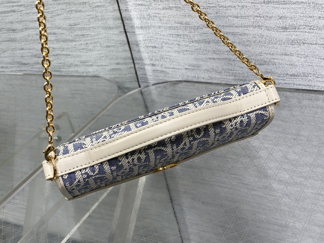 魅力的なdior サドル バッグスーパーコピー 優雅レディ 斜め掛けバッグ 本革 花柄 レザー ブルー_5