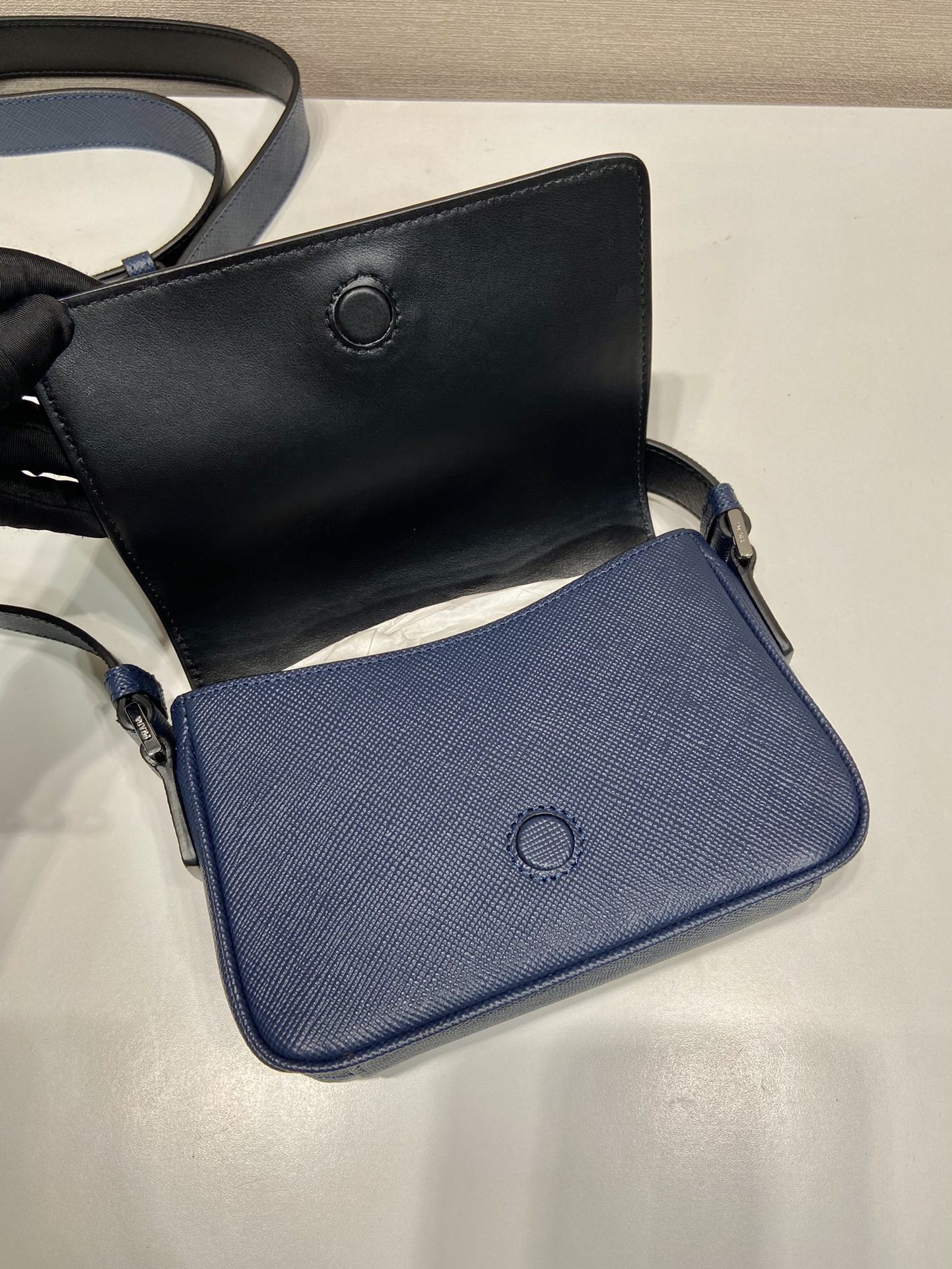 超人気 プラダバッグ レディ偽物 シンプル 斜め掛けバッグ 牛革 レザー 柔軟 2VD065 ブルー_4