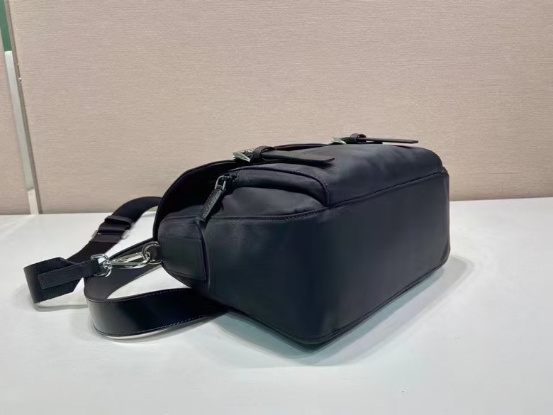 最新作 プラダ バッグ網コピー 通勤 斜め掛けバッグ 牛革 レザー 柔軟 2VD071 ブラック_2