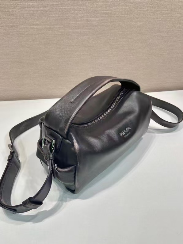 お得品‼プラダバッグ サフィアーノコピー 斜め掛けバッグ 牛革 レザー 柔らかい 2VH188 ブラック_2