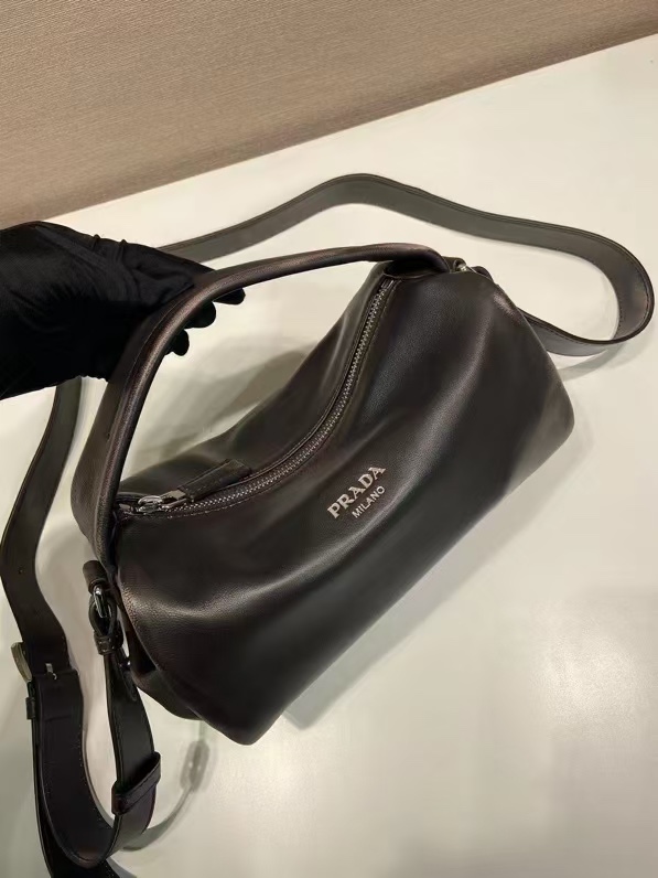 お得品‼プラダバッグ サフィアーノコピー 斜め掛けバッグ 牛革 レザー 柔らかい 2VH188 ブラック_3