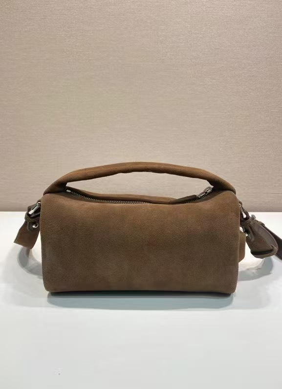 お得品‼プラダバッグ 修理スーパーコピー 斜め掛けバッグ 牛革 レザー 柔らかい 2VH188 ブラウン_4