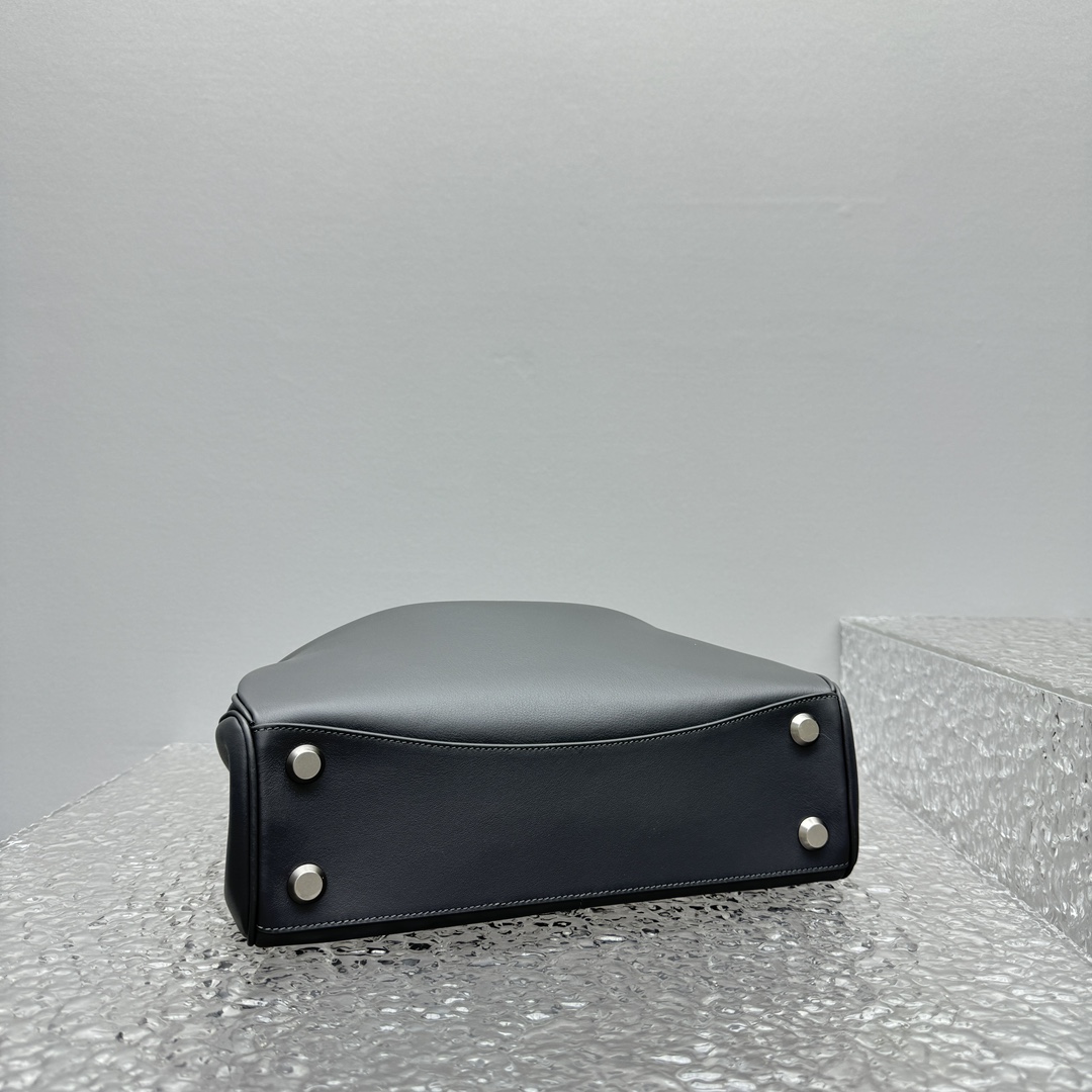 人気品 バレンシアガ トート バッグ偽物 本革 レザー ハンドバッグ 大容量 92866 グレー_5