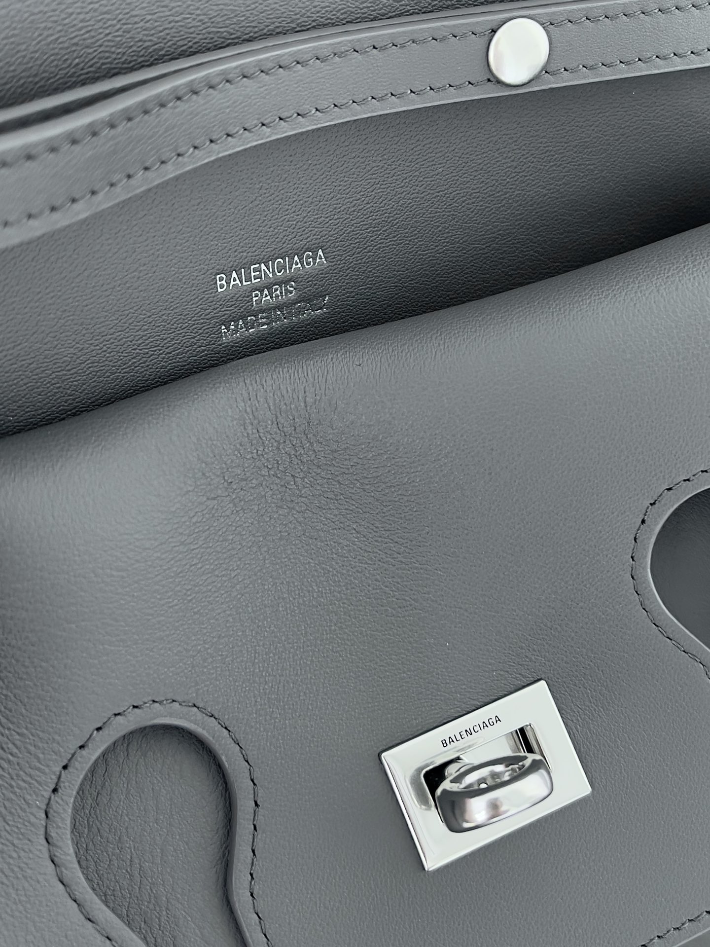 balenciaga ショルダー バッグコピー 斜め掛けバッグ 本革 レザー ハンドバッグ  優雅レディ グレー_7