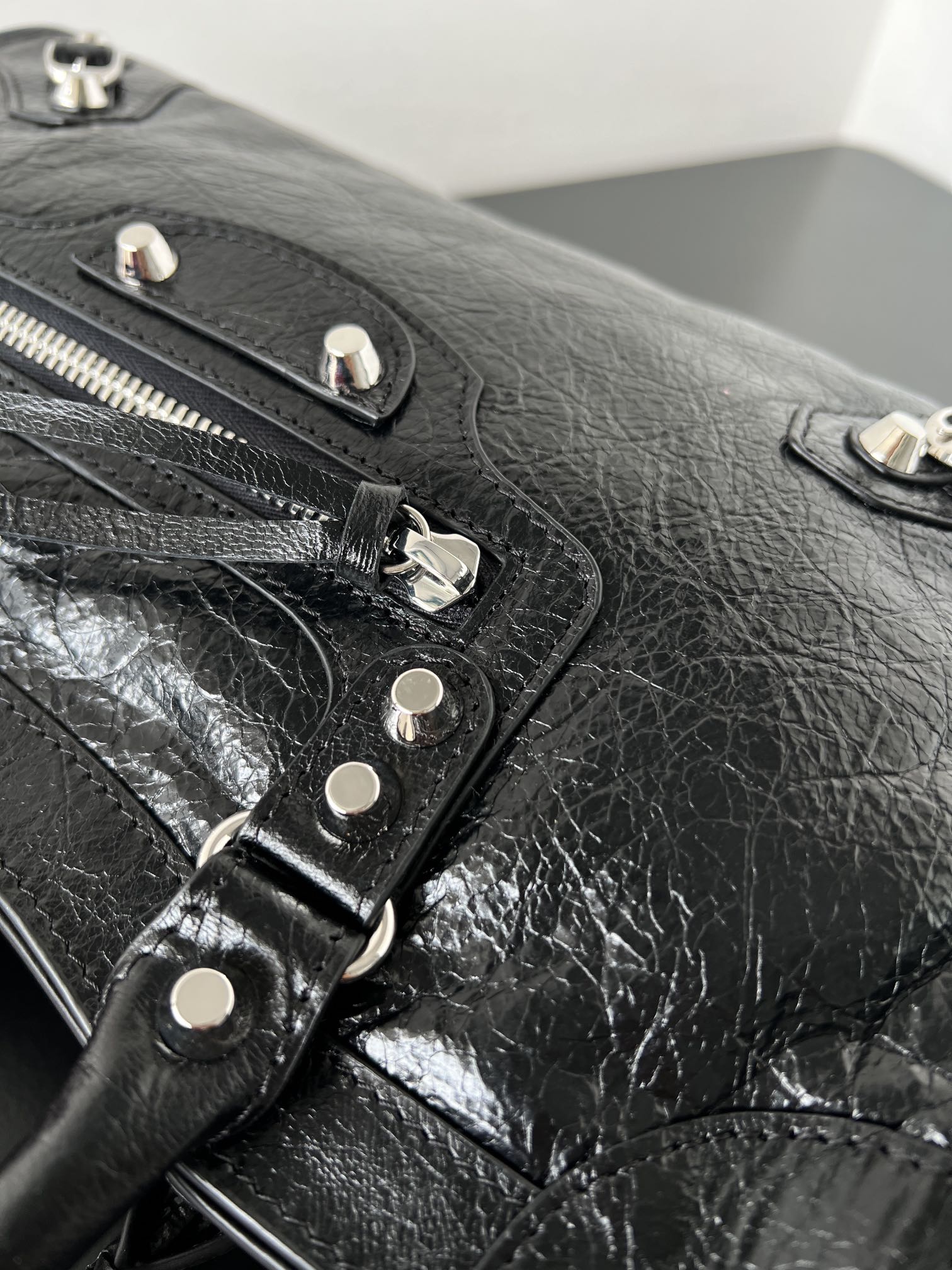 定番人気 balenciaga トート バッグ偽物 ハンドバッグ 本革 斜め掛け 上質 レザー ブラック_6