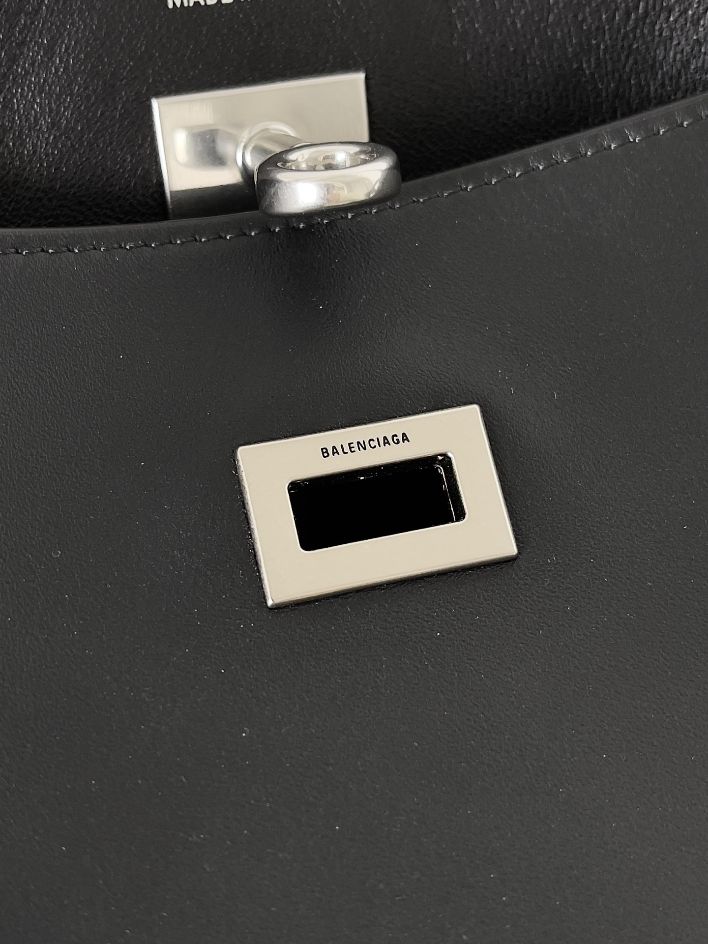 balenciaga かご バッグスーパーコピー 牛革 レザー 斜め掛けバッグ 柔軟 ハンドバッグ ブラック_8