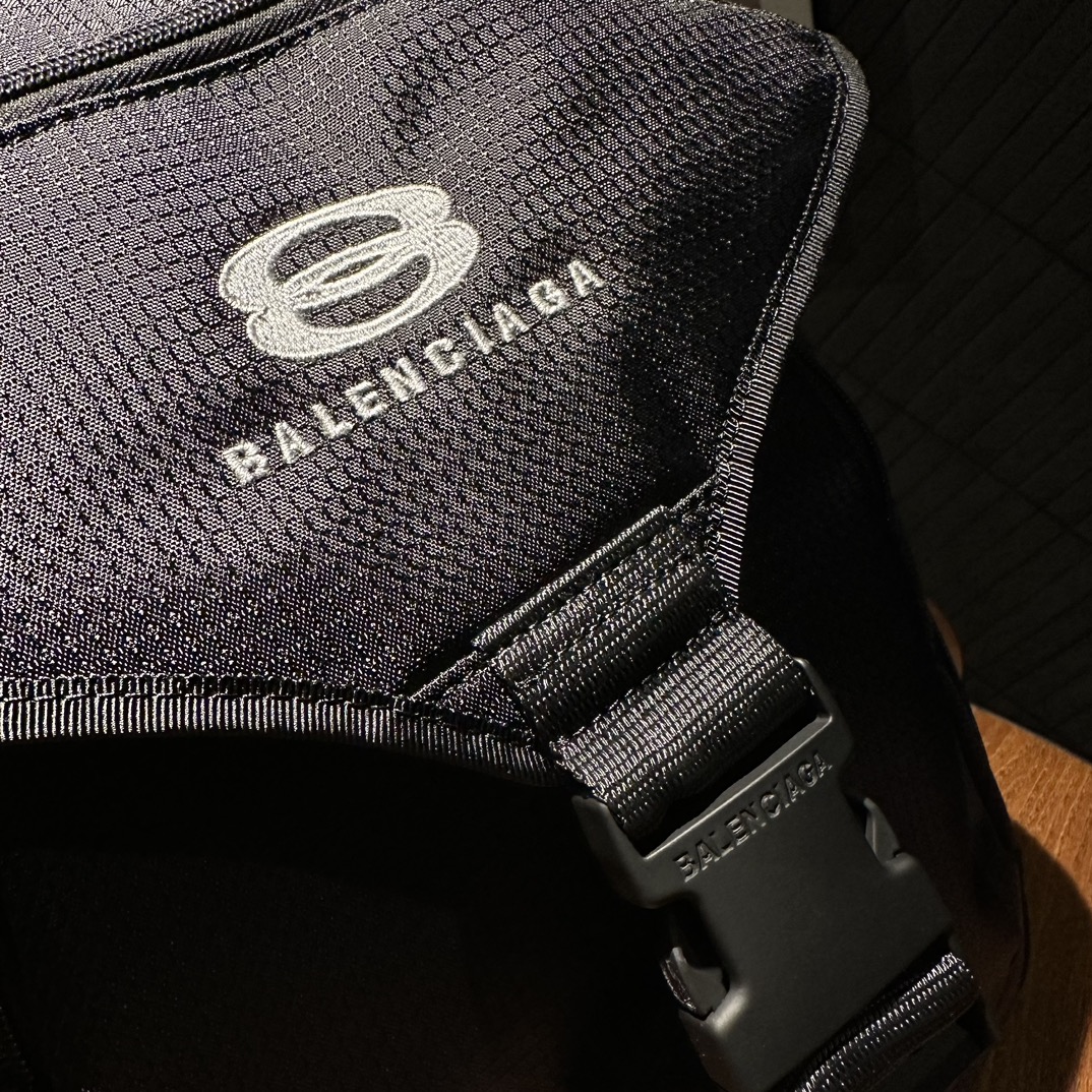 ショルダー バッグ バレンシアガＮ級品 ナイロン  レザー 旅行 バックバッグ ブラック_7
