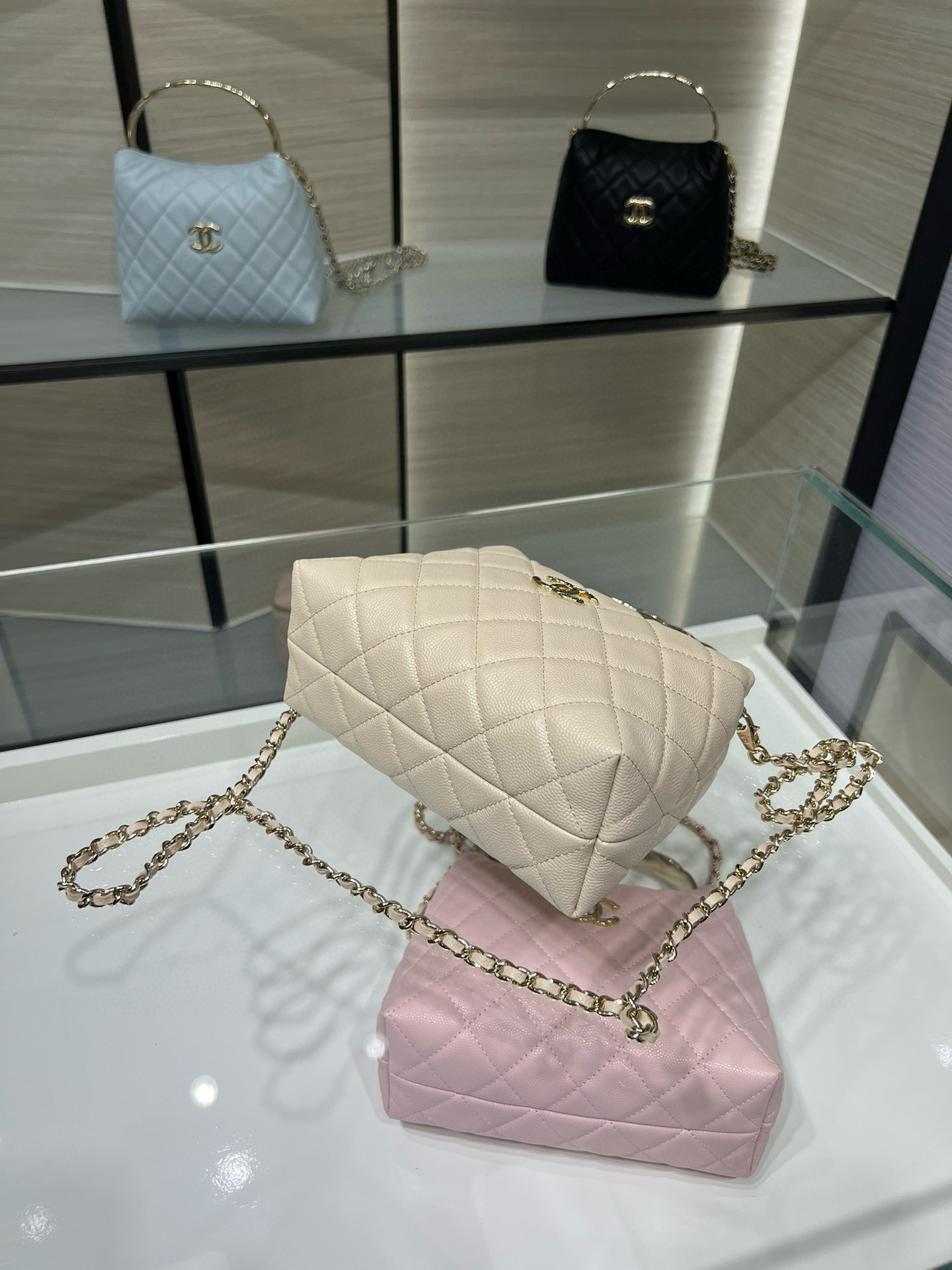 シャネルバッグ 質屋 相場コピー ハンドバッグ 斜め掛け レザー 牛革 優雅 AP4591Y 杏色_5