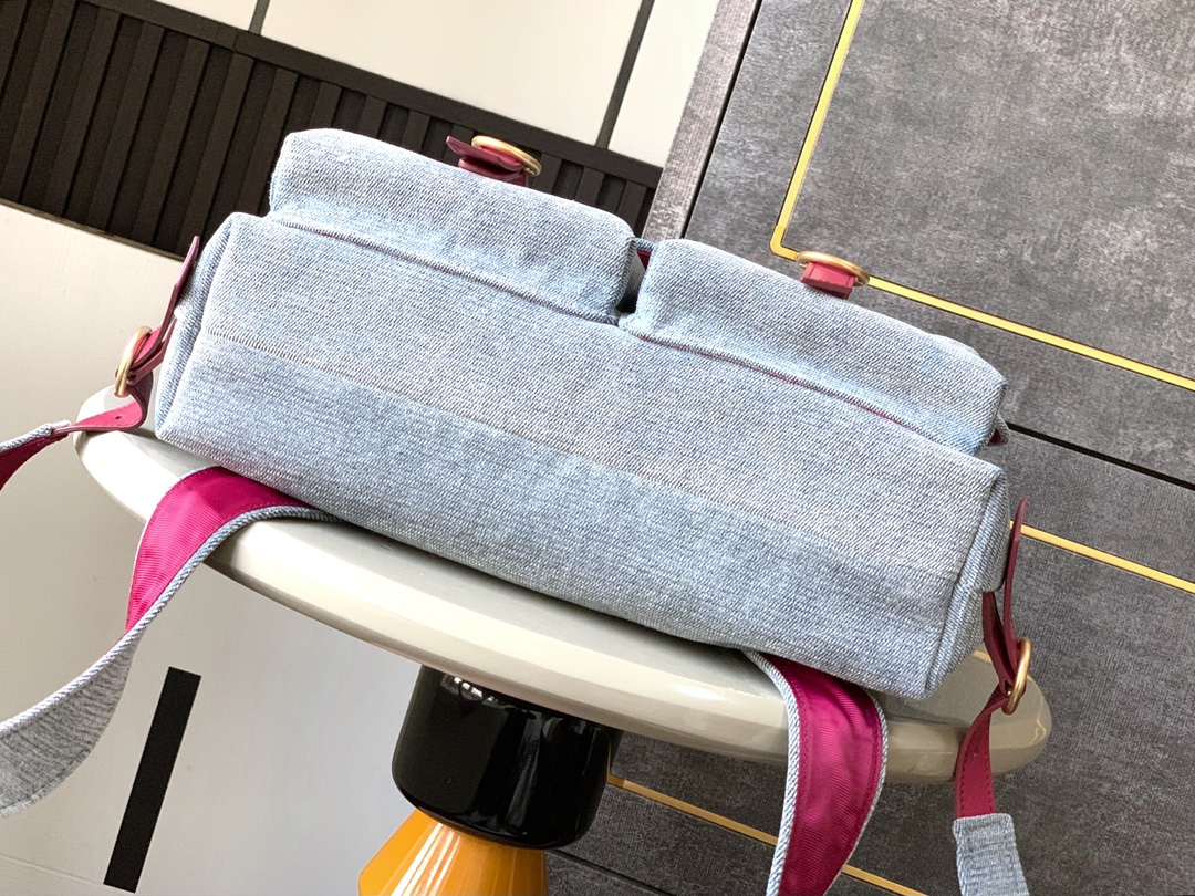 シャネル バッグ 相場スーパーコピー 優雅 バックバッグ 牛革 通学 シンプル ブルー_4