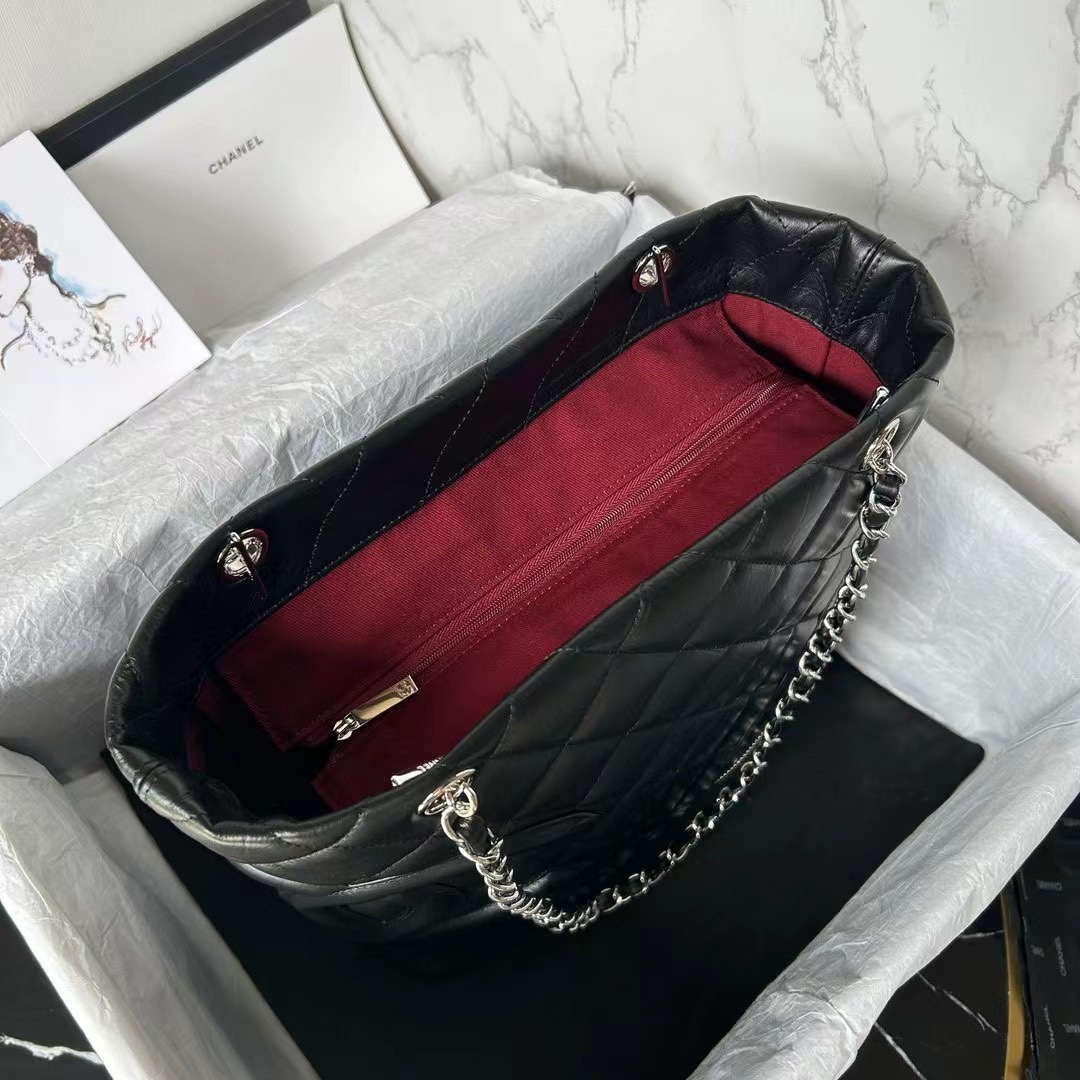 爆買いで大得価のシャネルバッグ 艶出しコピー 優雅レディ ハンドバッグ 牛革 AS3379 ブラック_3