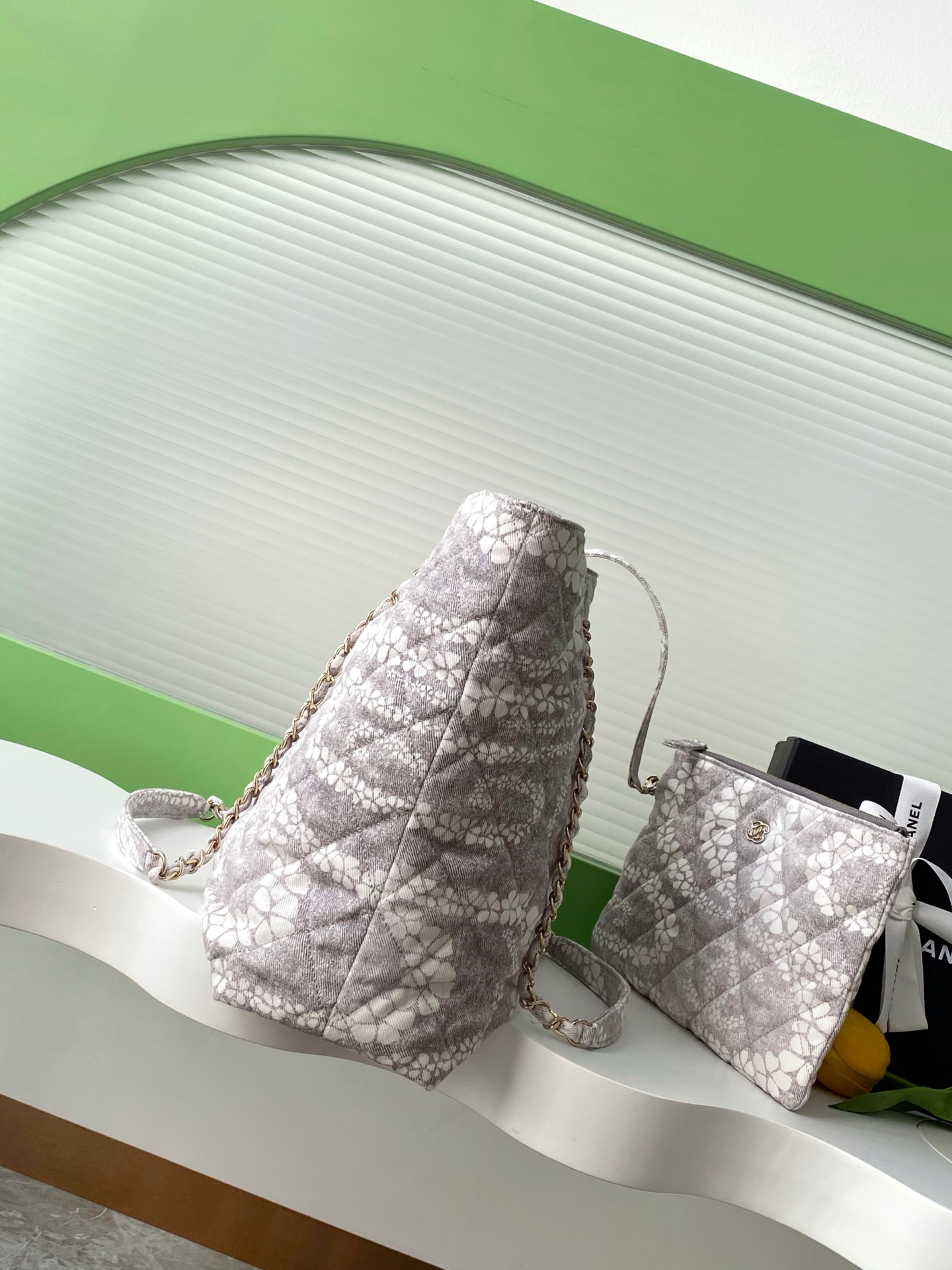 大人気でお買い得なシャネルバッグ 店舗コピー ハンドバッグ 通勤 優雅 可愛い AS5429 シルバー色_3