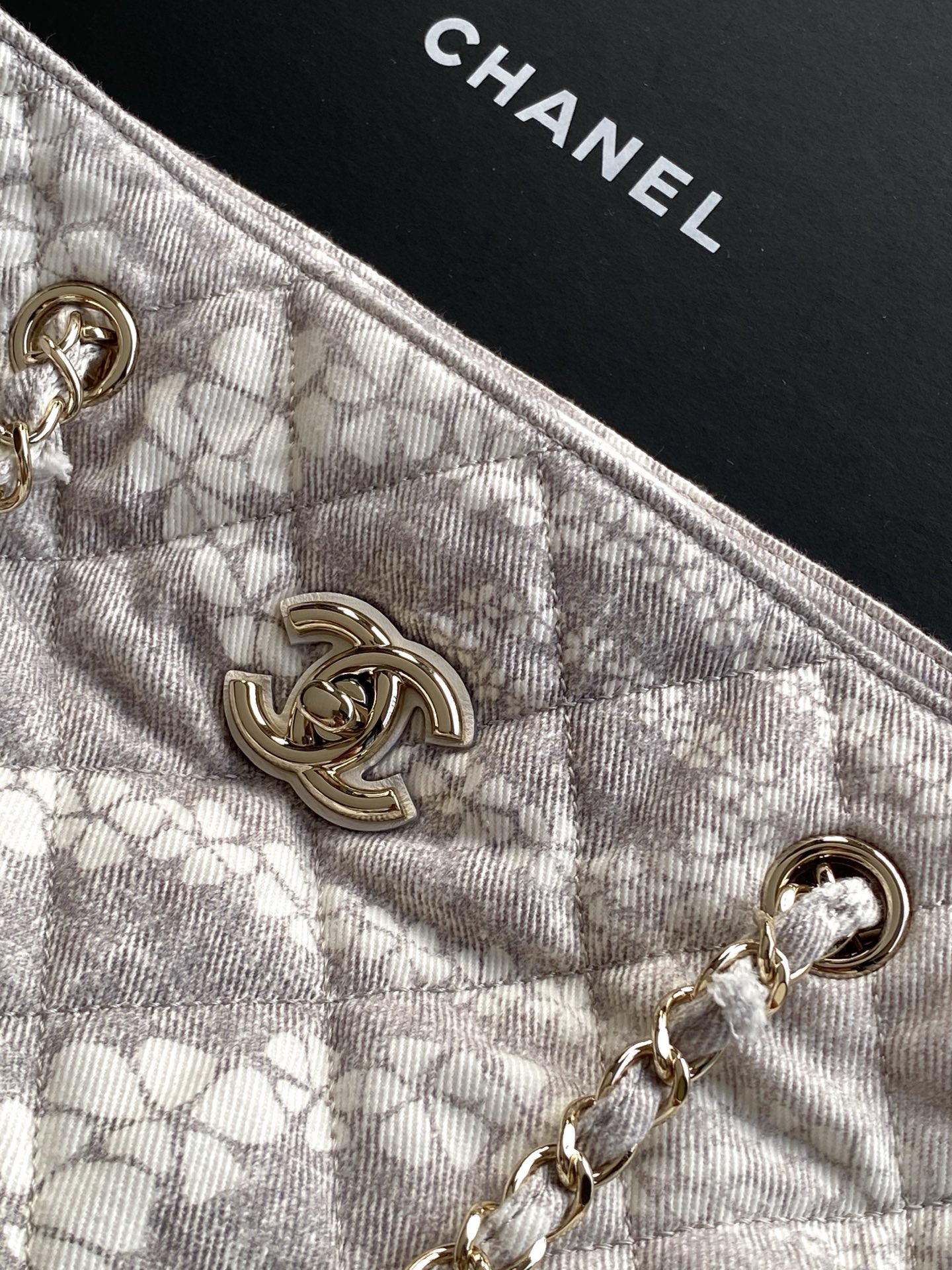 大人気でお買い得なシャネルバッグ 店舗コピー ハンドバッグ 通勤 優雅 可愛い AS5429 シルバー色_6