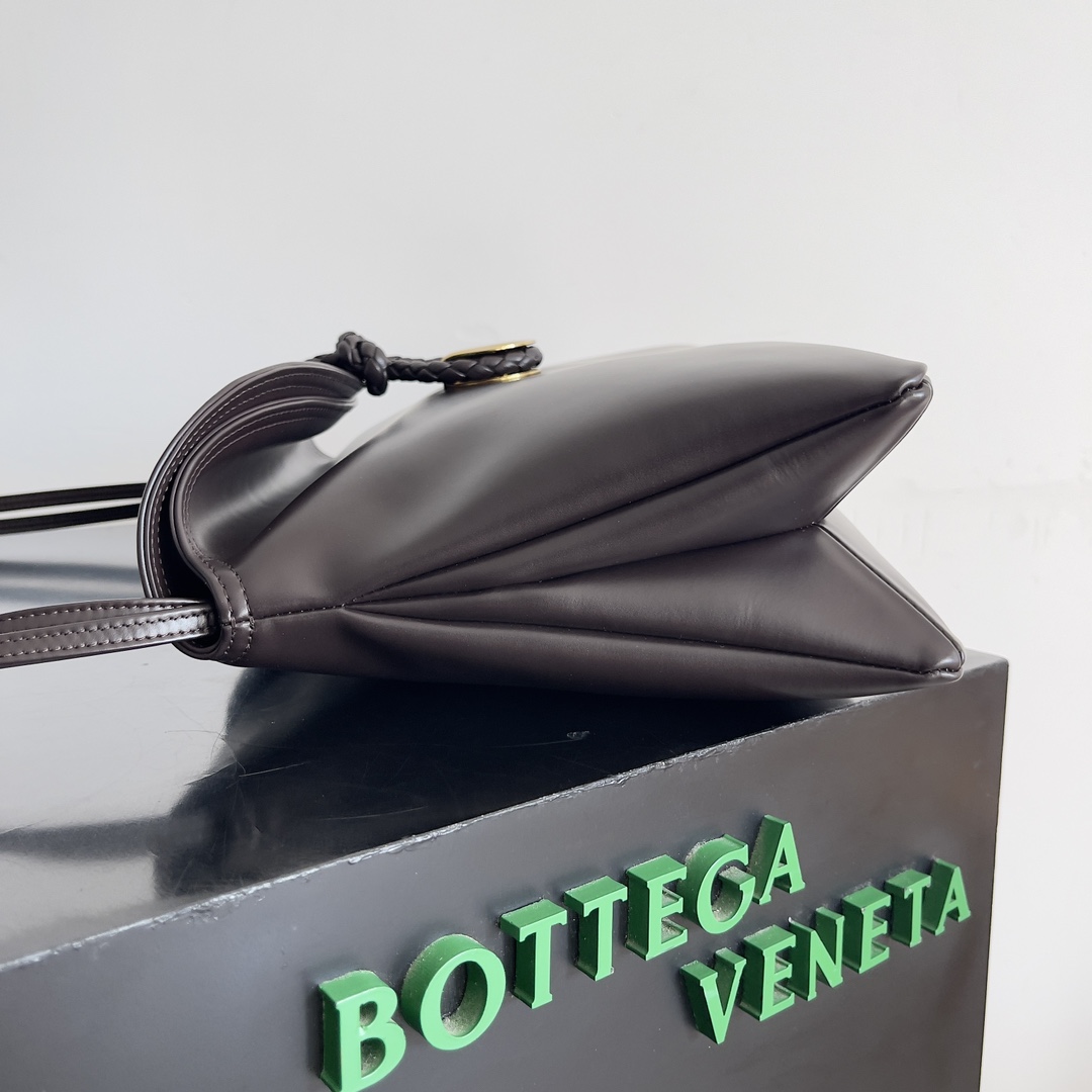 ボッテガヴェネタ トートバッグスーパーコピー ハンドバッグ 斜め掛けバッグ 牛革 柔軟 806034 ブラウン_9