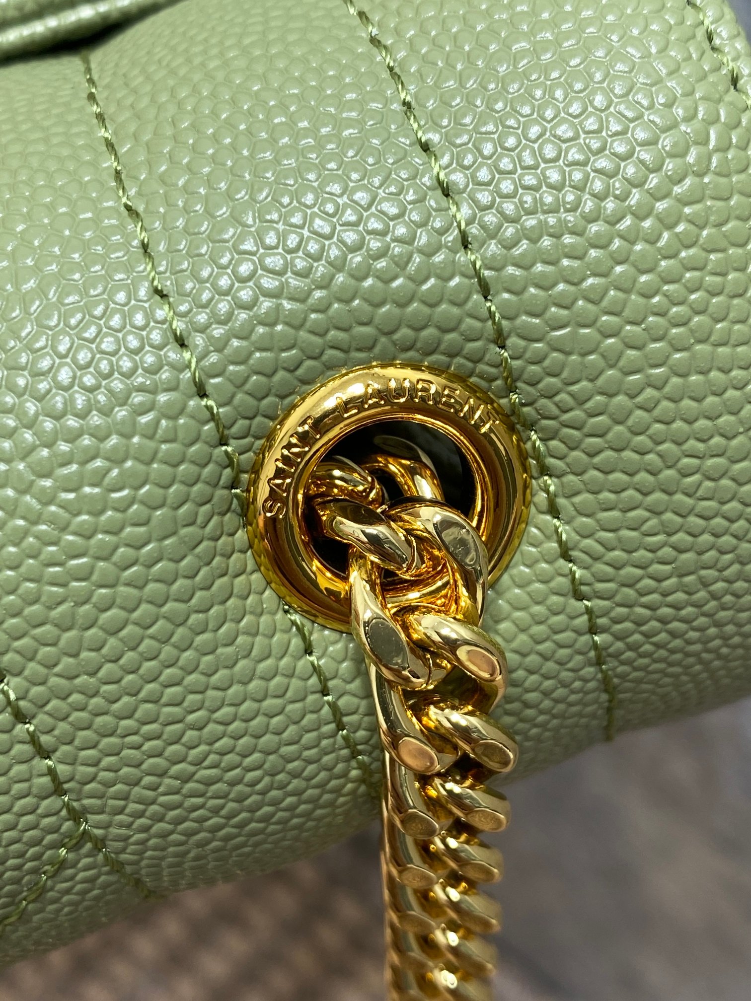 サン ローラン ビジネス バッグコピー 斜め掛け YSL チェーンバッグ 本革 392745 グリーン_7