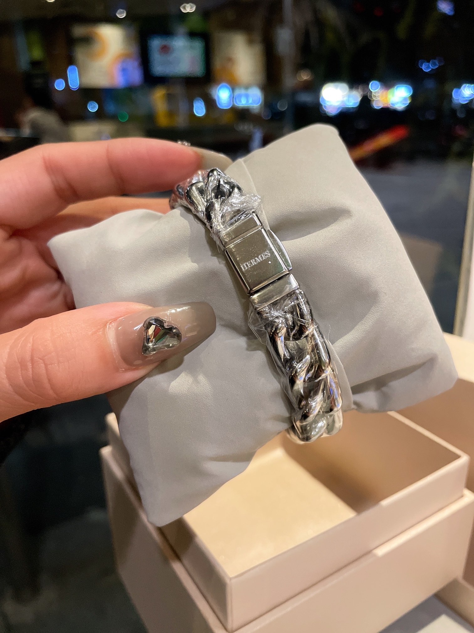 海外セレブが愛用する エルメス時計 買取コピー 優雅レディ ウォッチ 腕時計 シルバーケース_6