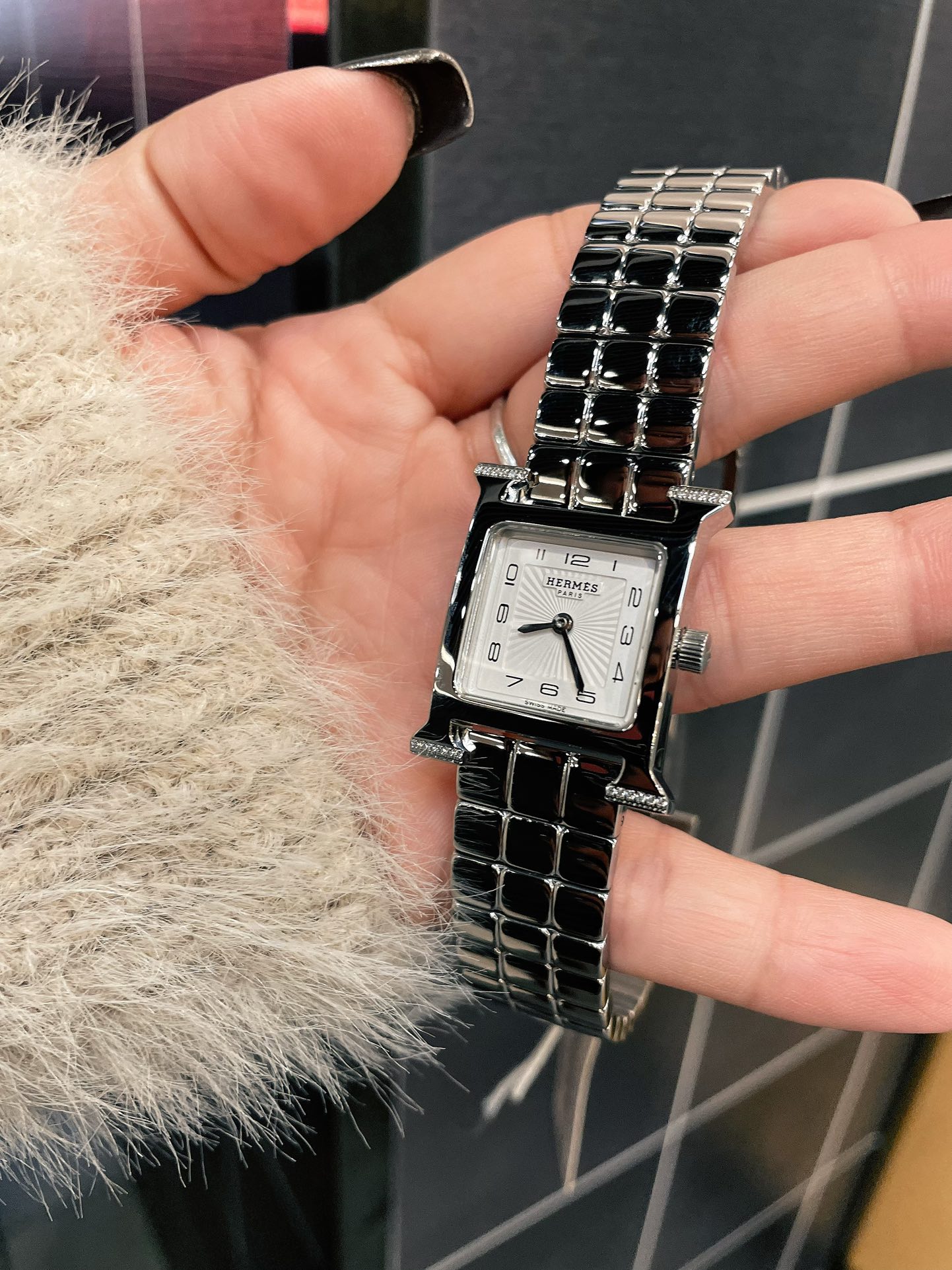 卓越したエルメス 時計 穴あけコピー ファッション感 ウォッチ 本革 腕時計 ホワイト_3