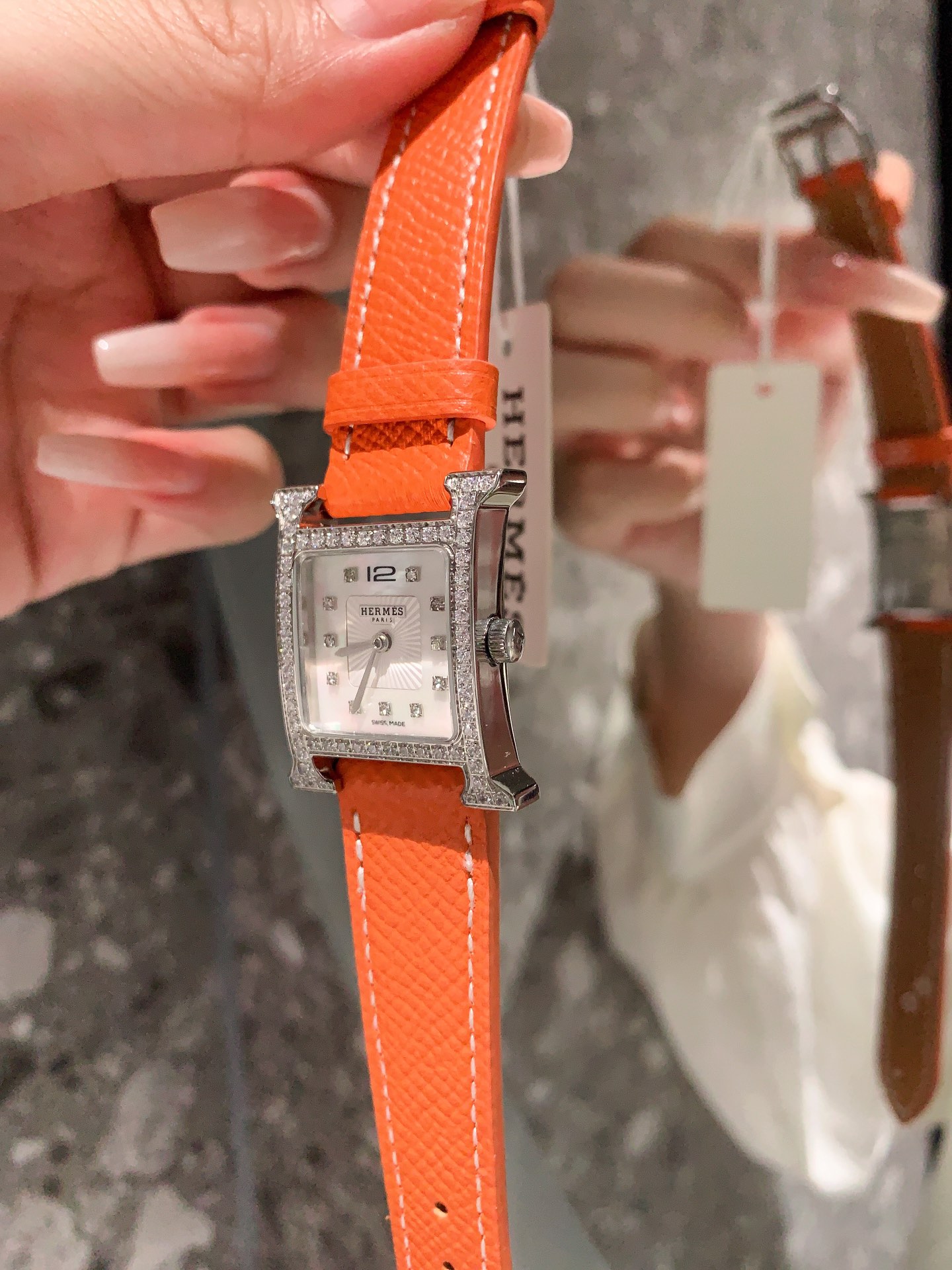 エルメス 時計 ピラミッドスーパーコピー シンプル 牛革 優雅 H形ケース ウォッチ 腕時計 オレンジ色_5