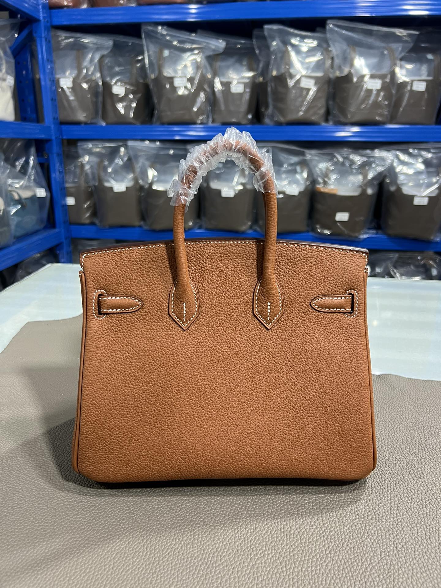 エルメスバッグ 買い方コピー 牛革 レザー 優雅 ハンドバッグ ゴールドバックル ブラウン_4