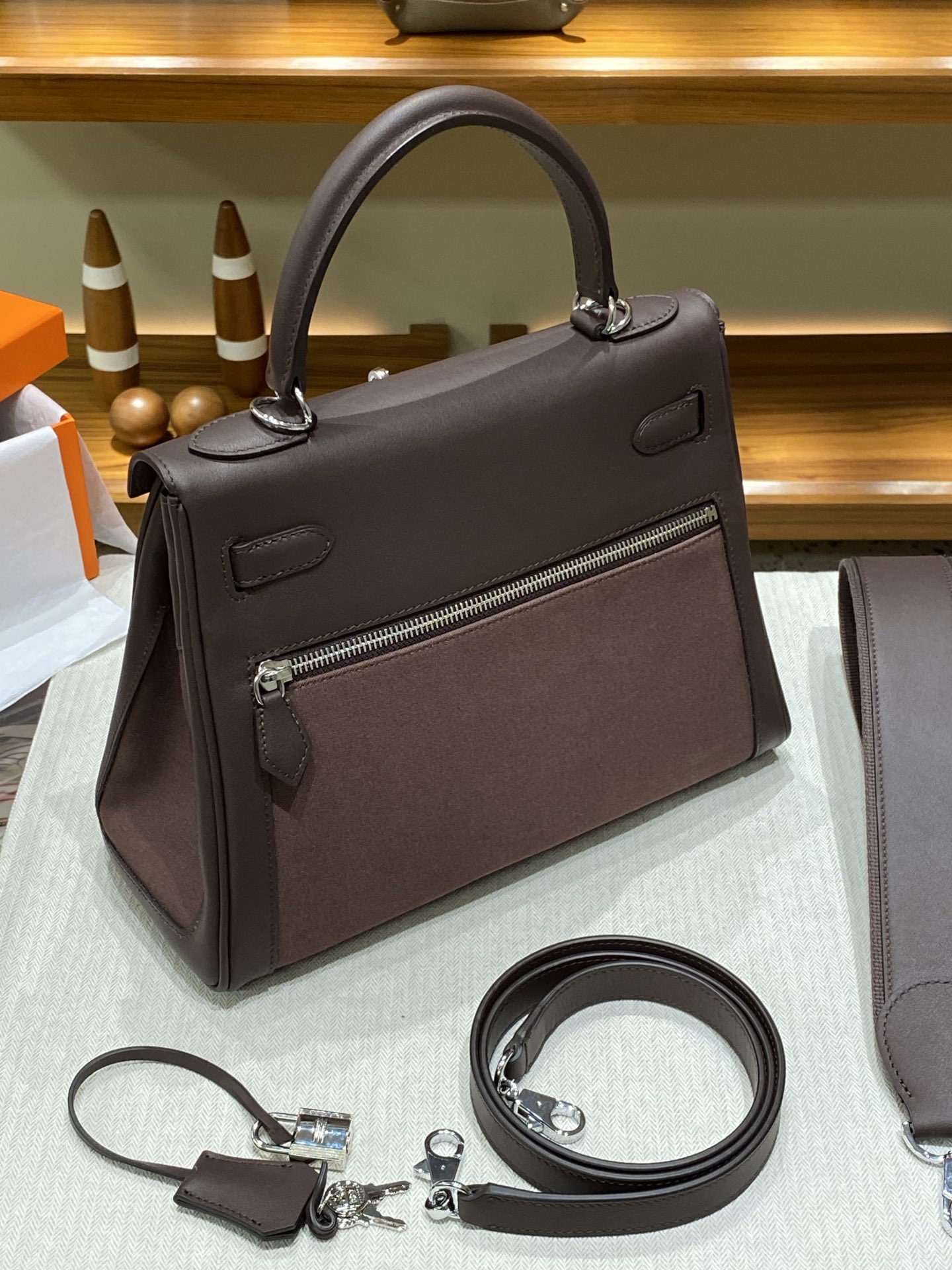 お買い得なエルメスバッグ 小さいＮ級品 本革 ハンドバッグ 斜め掛け H13-28 ブラウン_2