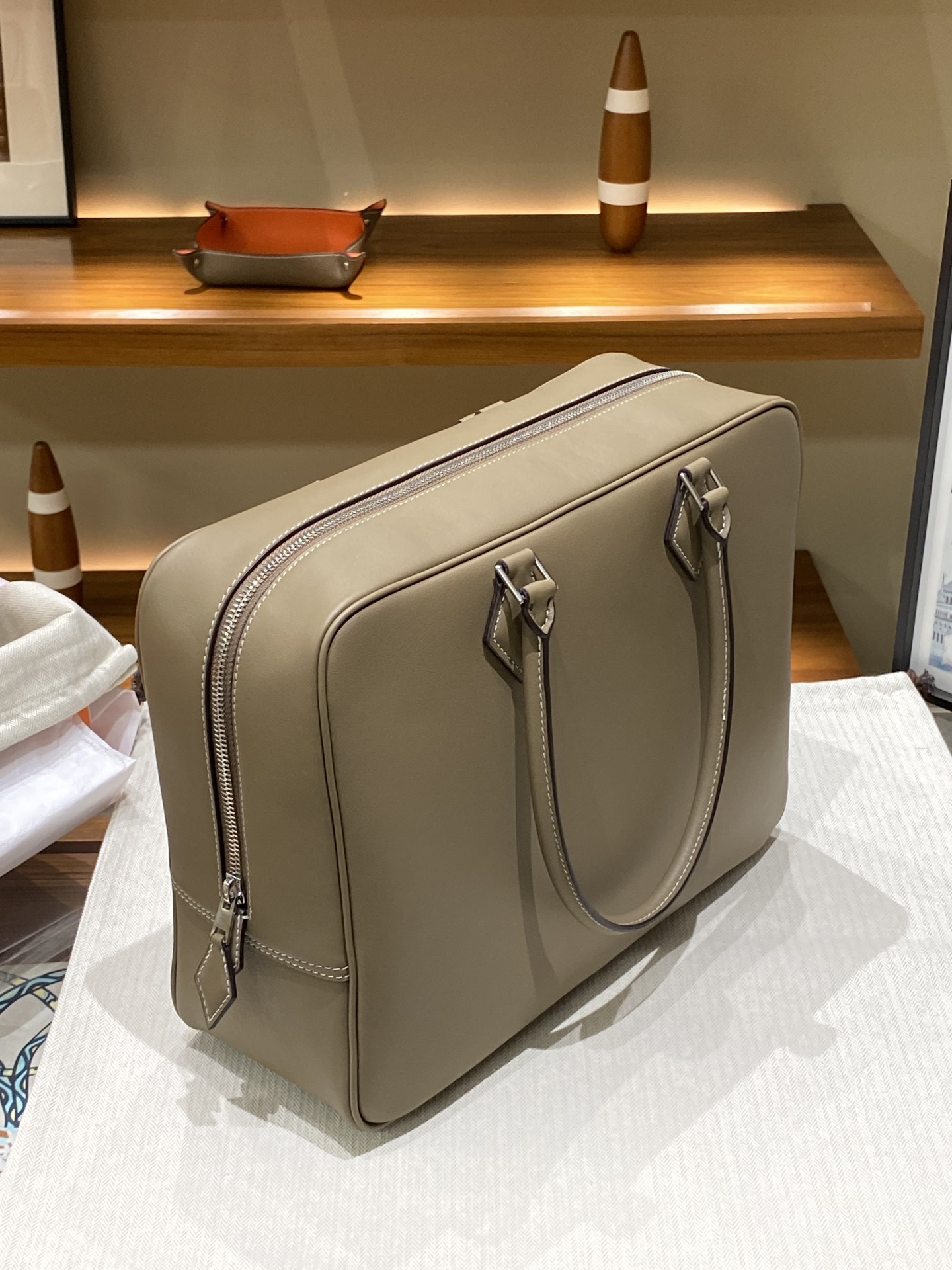 エルメス リンディミニコピー 本革 ハンドバッグ 通勤バッグ レザー シンプル ベージュ色_5