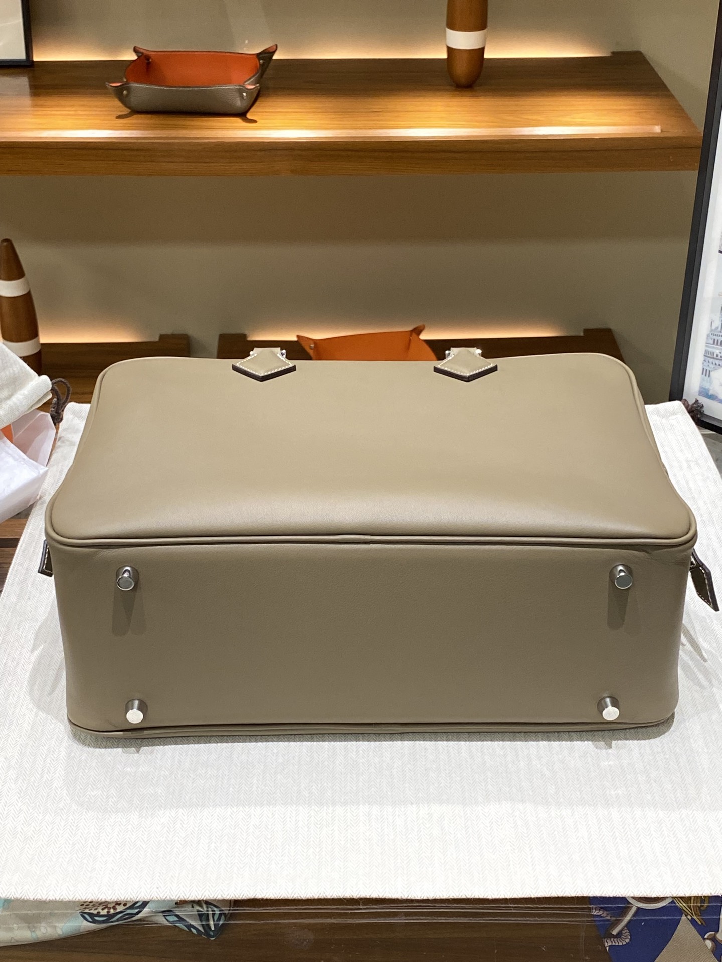 エルメス リンディミニコピー 本革 ハンドバッグ 通勤バッグ レザー シンプル ベージュ色_6