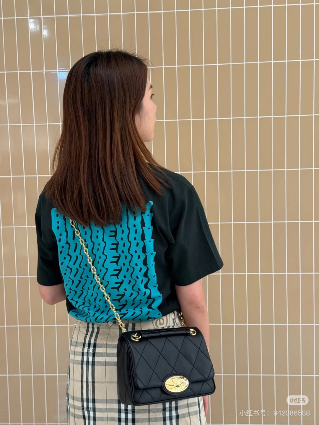 8750 burberry t シャツ偽物 プリント トップス 半袖 純綿 柔らかい 男女兼用 ブラック_7