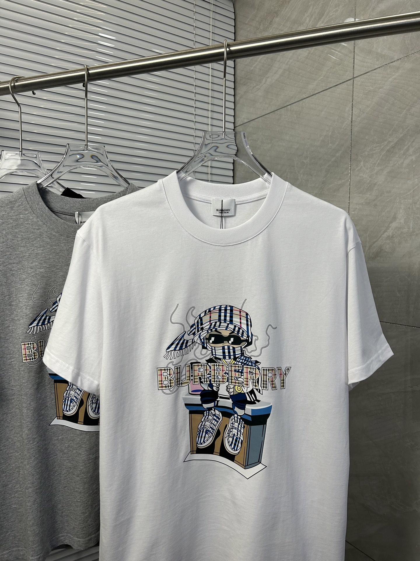 バーバリー t シャツ メンズコピー ゆったり トップス 半袖 純綿 プリント ホワイト_2