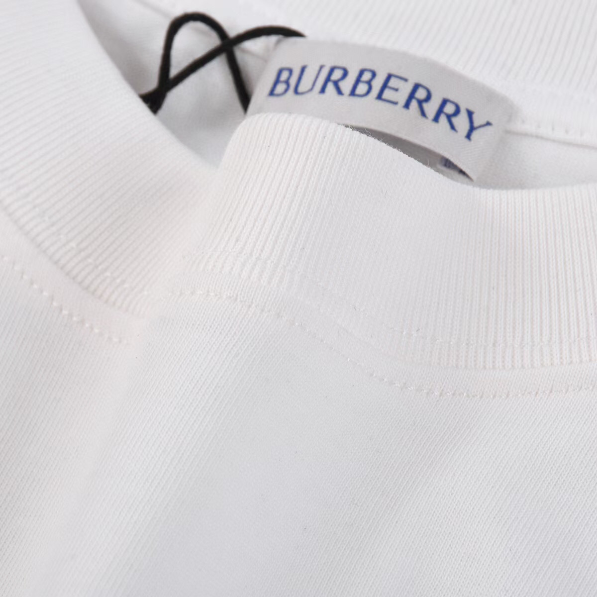 burberry メンズ t シャツ偽物 ゆったり トップス 短袖 純綿 プリント 男女兼用 ホワイト_6