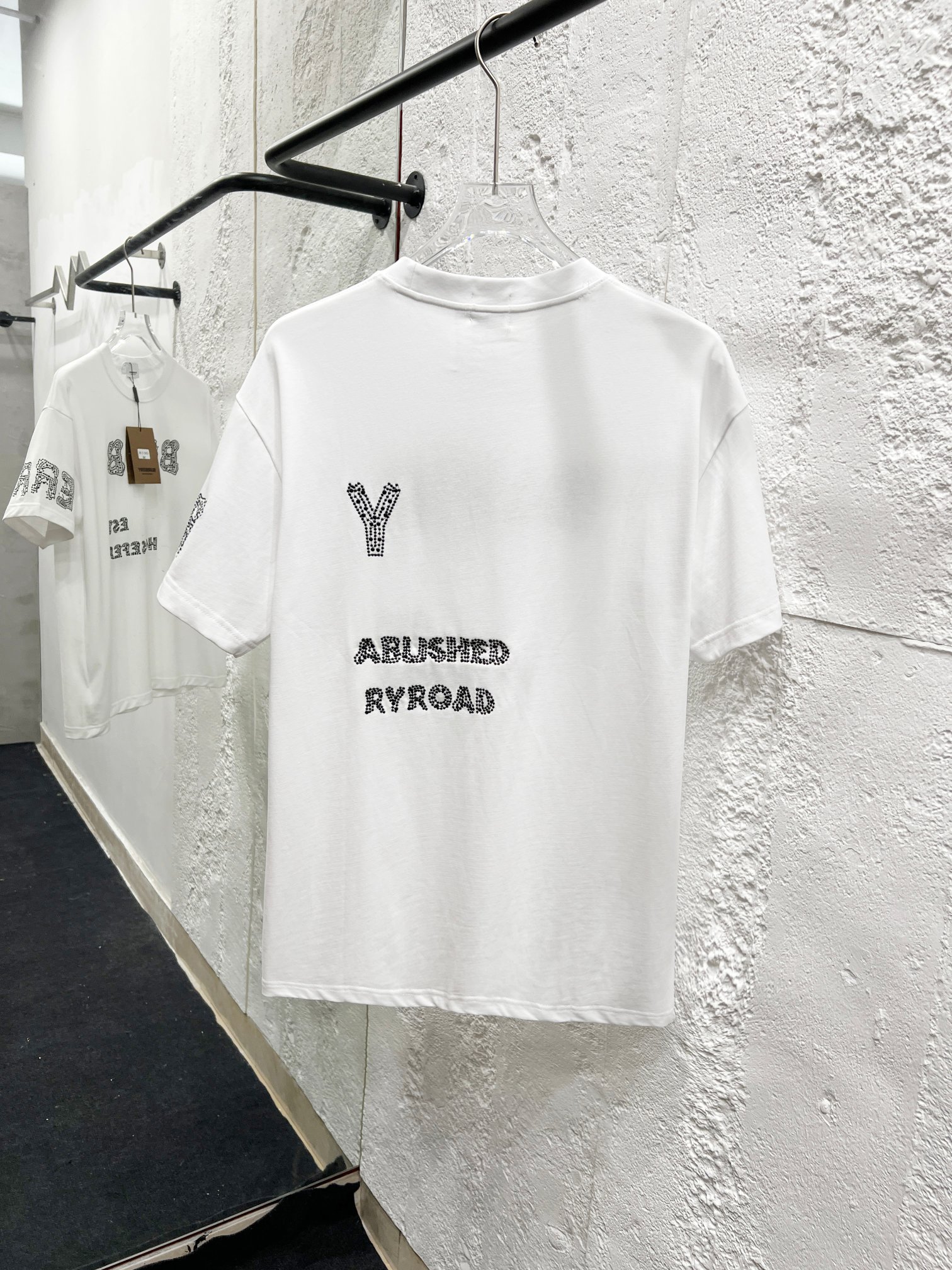 burberry ブルー レーベル t シャツコピー トップス 純綿 プリント 上質 ホワイト_2