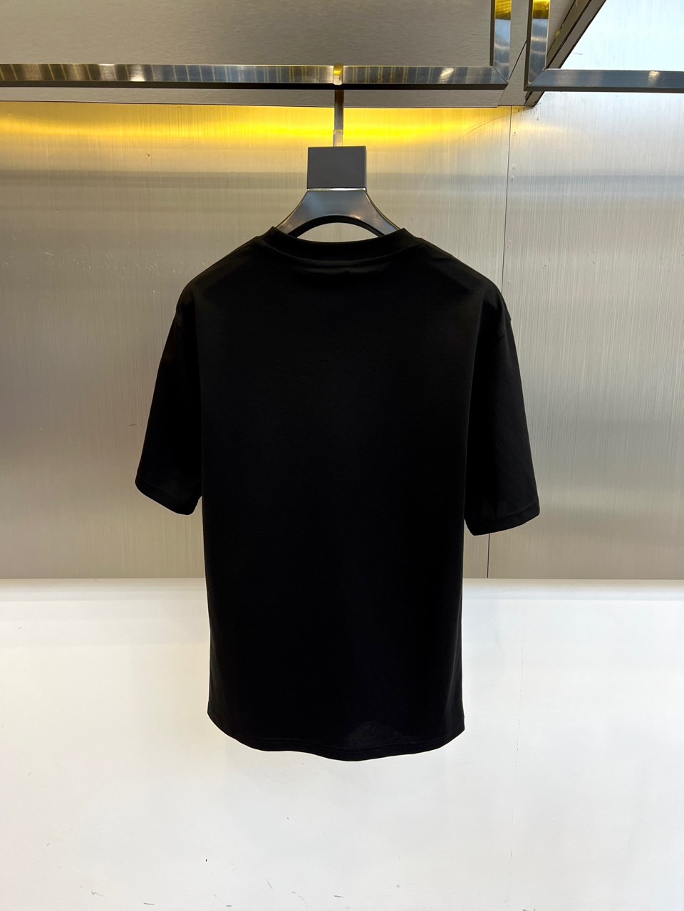大得価のt シャツ burberry偽物 シンプル 短袖 トップス 純綿 ゆったり ブラック_3