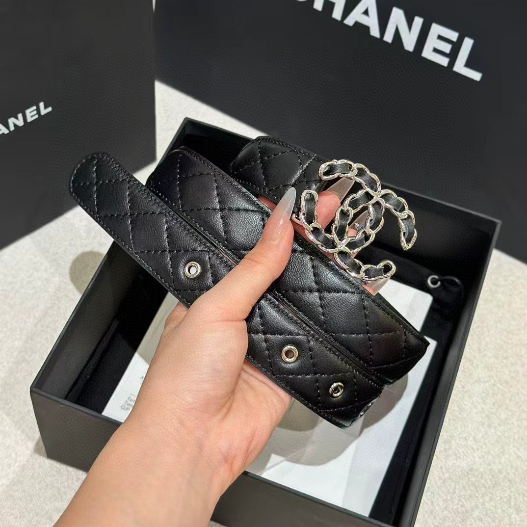 シャネルベルトサイズ偽物 レザー 本革 女性 ファッション感 幅30ｍｍ シルバーバックル ブラック_2