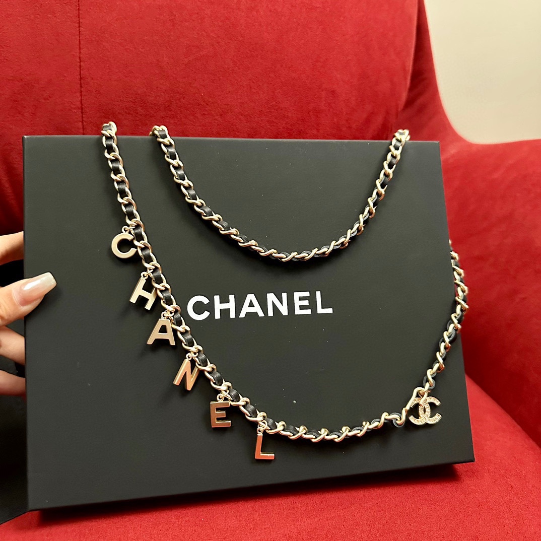 個性的なシャネル ベルト 値段偽物 金属 チェーンバルト ファッション感 上質商品 ゴールド_2