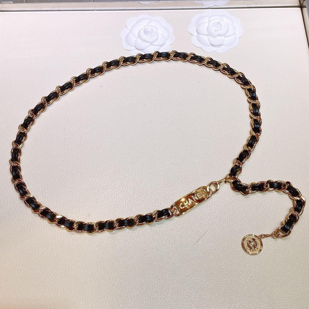 大人気 シャネル 革ベルトスーパーコピー 金属 チェーンバルト ファッション ゴールド_2