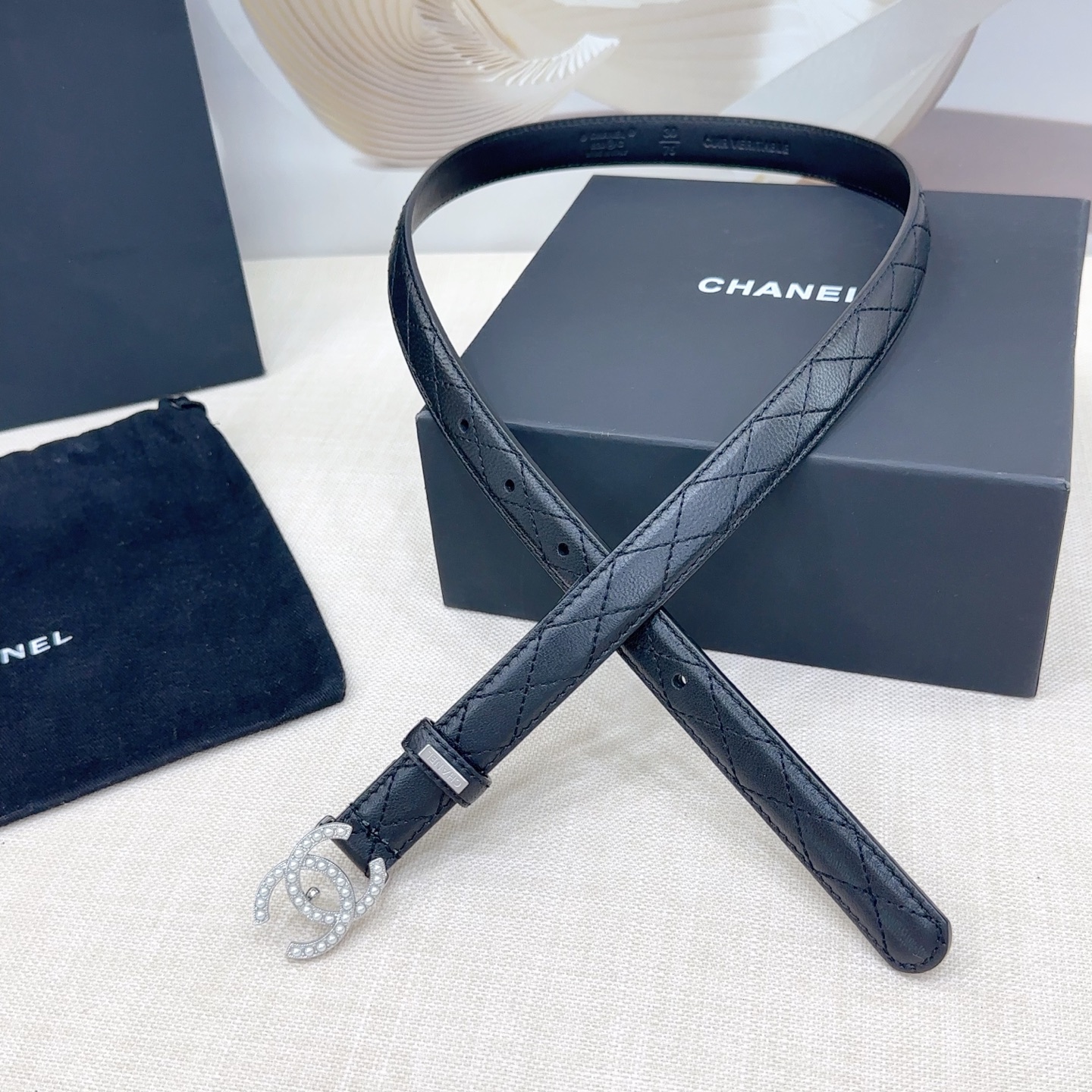激安 シャネル ベルト 価格偽物 レザー 本革 高品質 シンプル 幅2.0cm ブラック_3