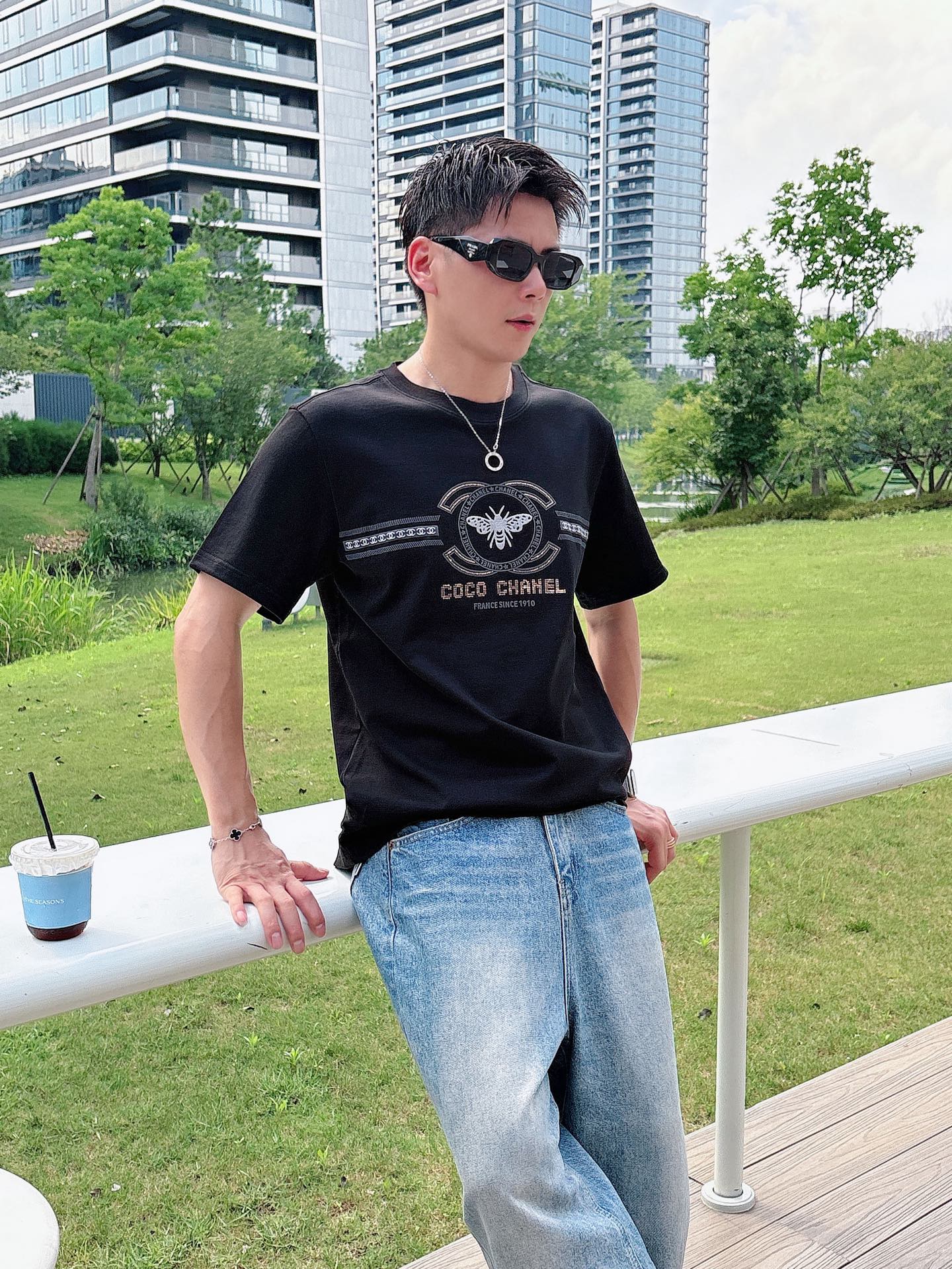 chanel t シャツスーパーコピー 上質品 トップス 短袖 プリント 純綿 柔らかい ブラック_5