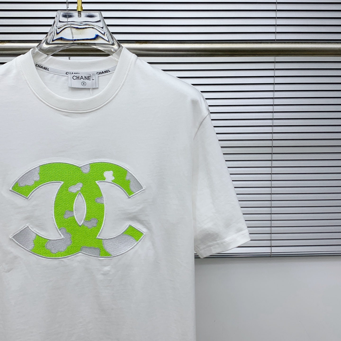 chanel ティー シャツコピー トップス 短袖 プリント 純綿Ｔシャツ 柔軟 ホワイト_2